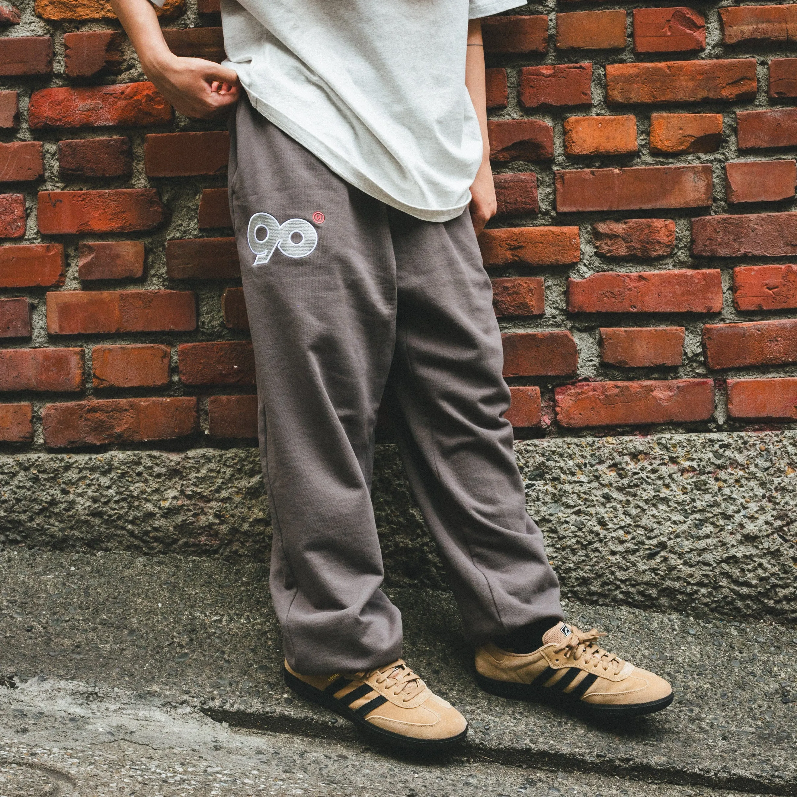 90 Logo Light Sweat Pants