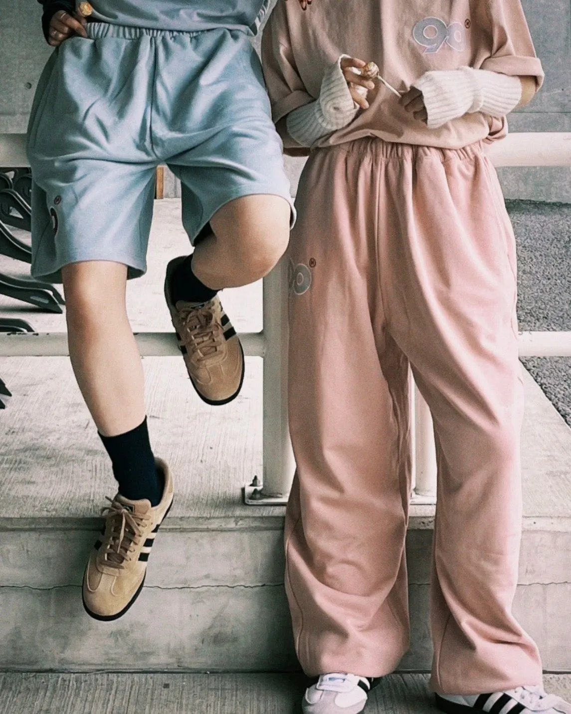 90 Logo Light Sweat Pants