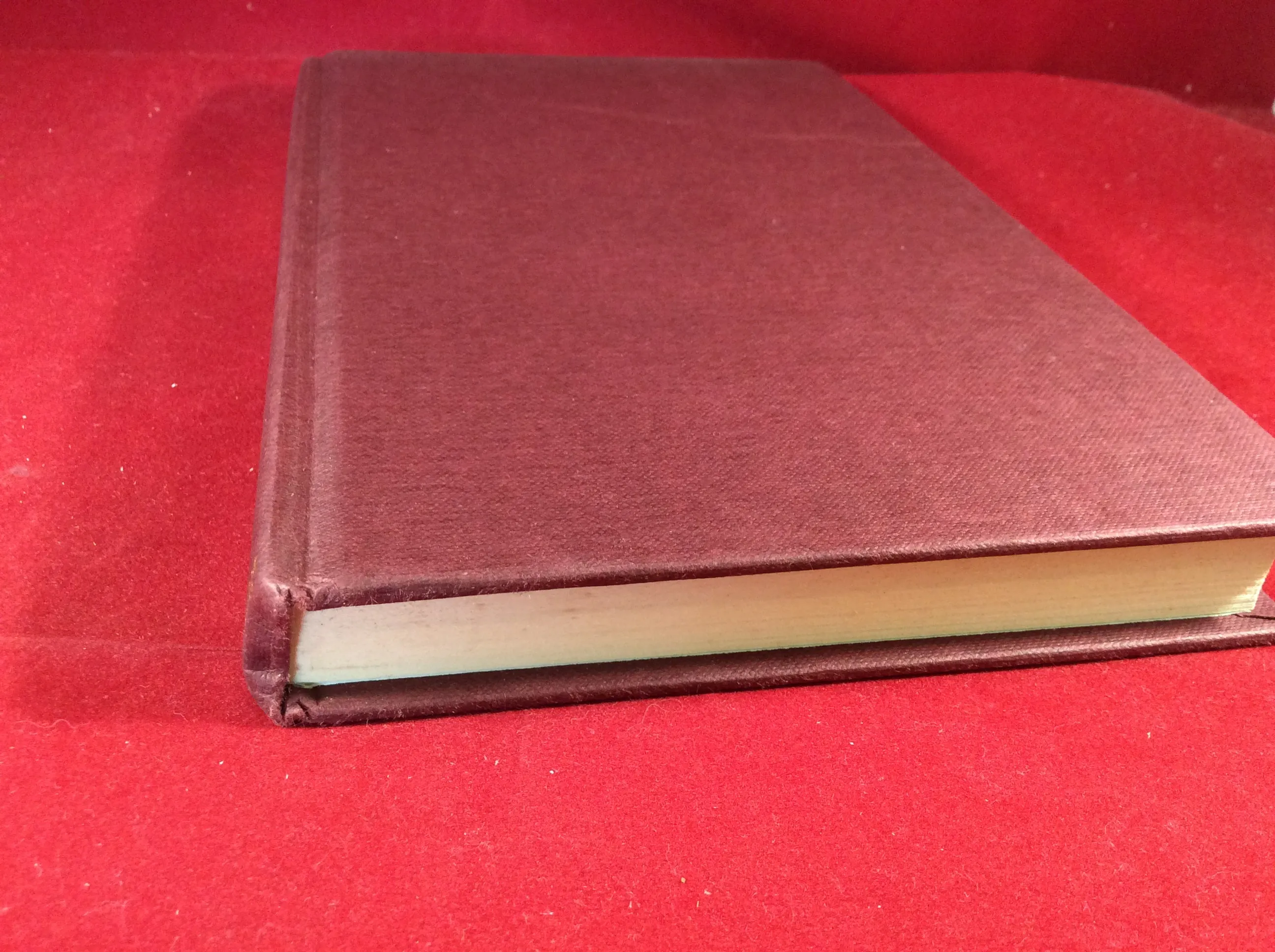 Amy Myers (ed), The Fourth Book of After Midnight Stories, William Kimber, 1988, First Edition.