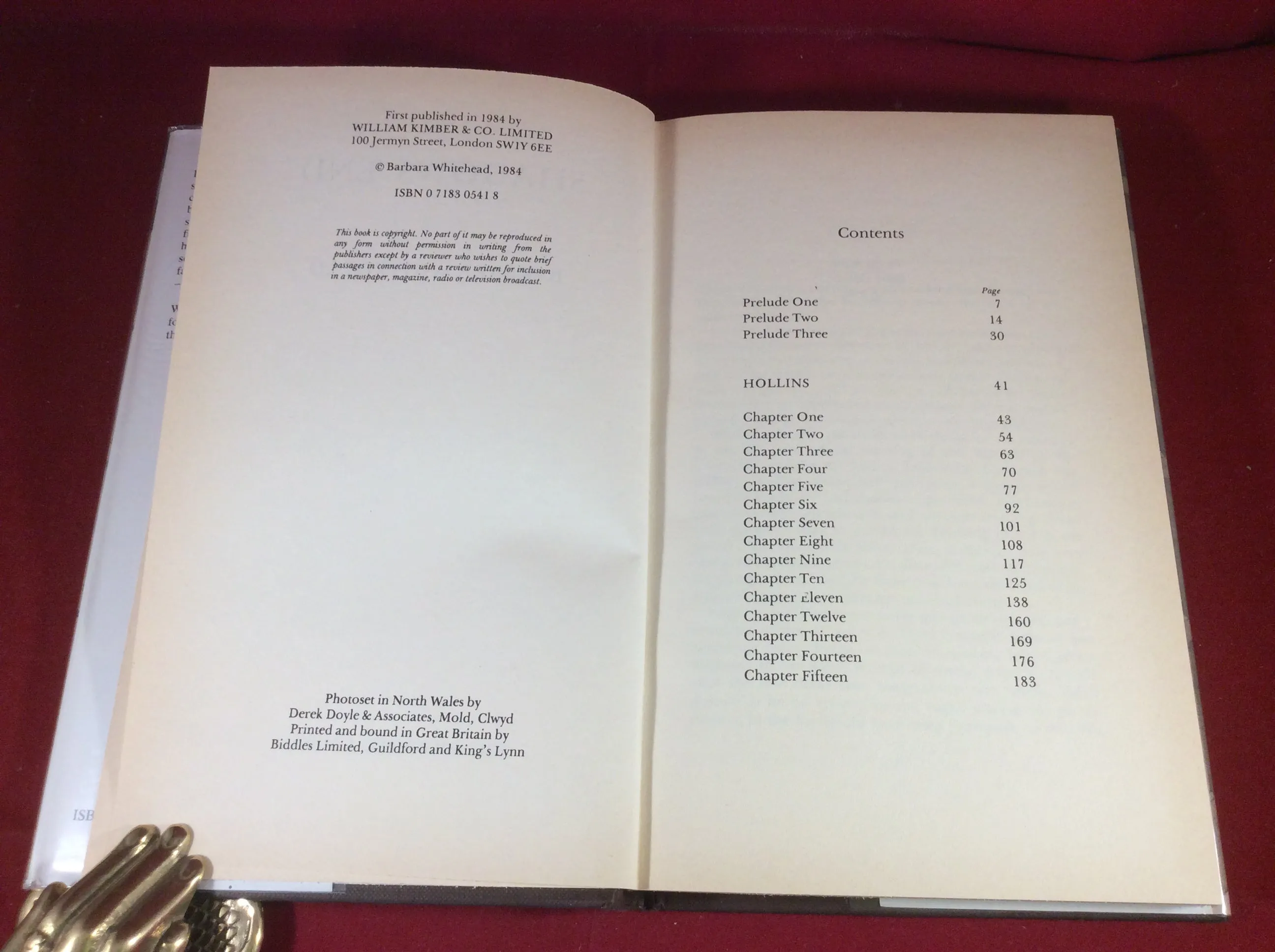 Barbara Whitehead, Shadows End, William Kimber, 1984, First Edition.