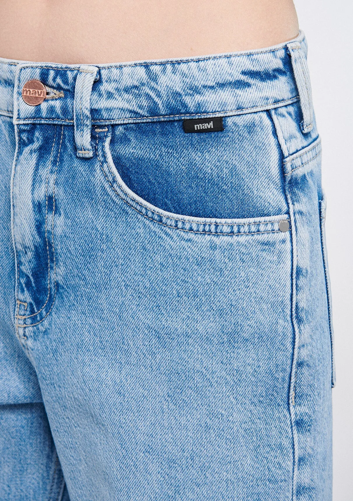 Barcelona Light Street Jean Pants