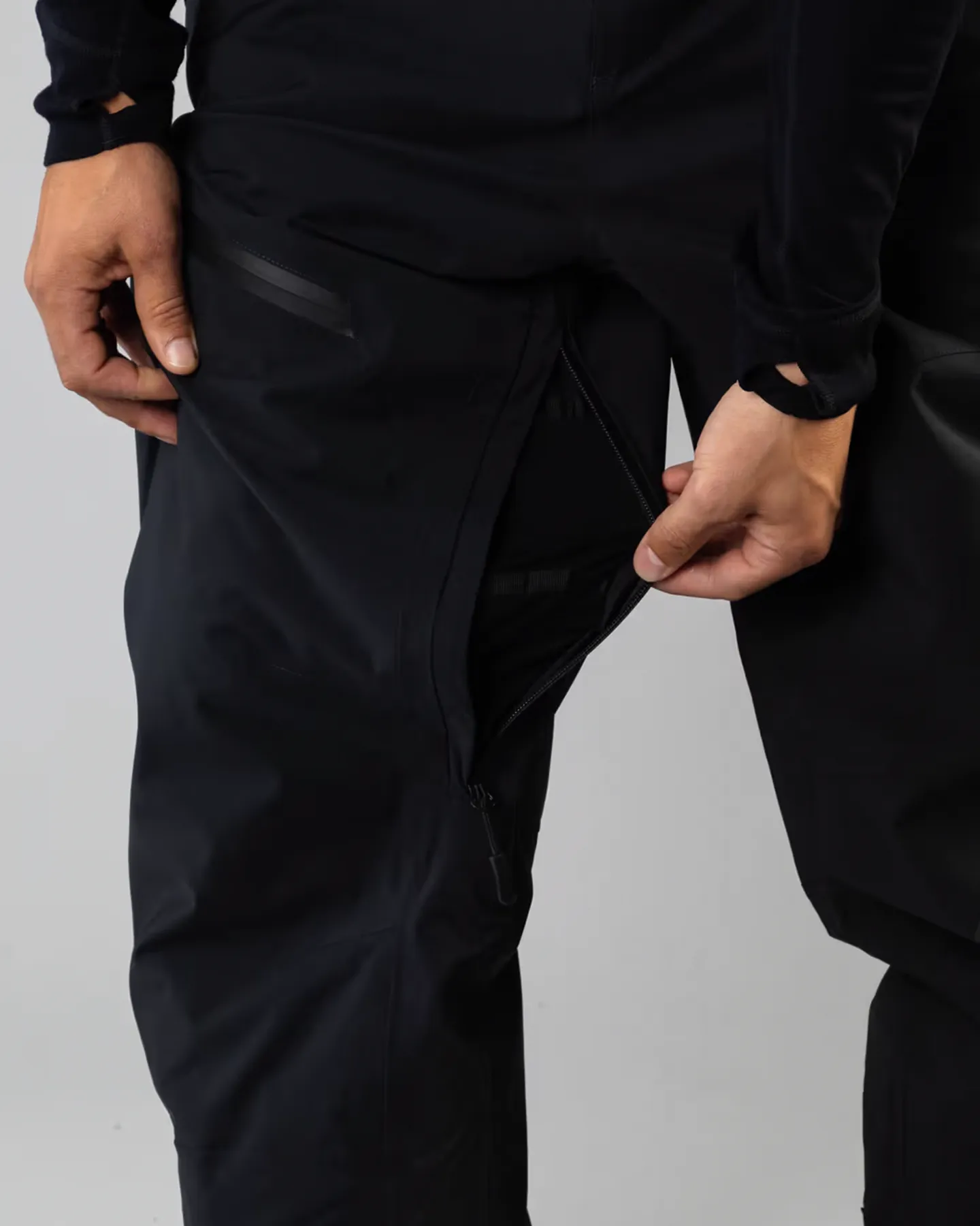 Beyond Medals Zip 2L Snow Pants
