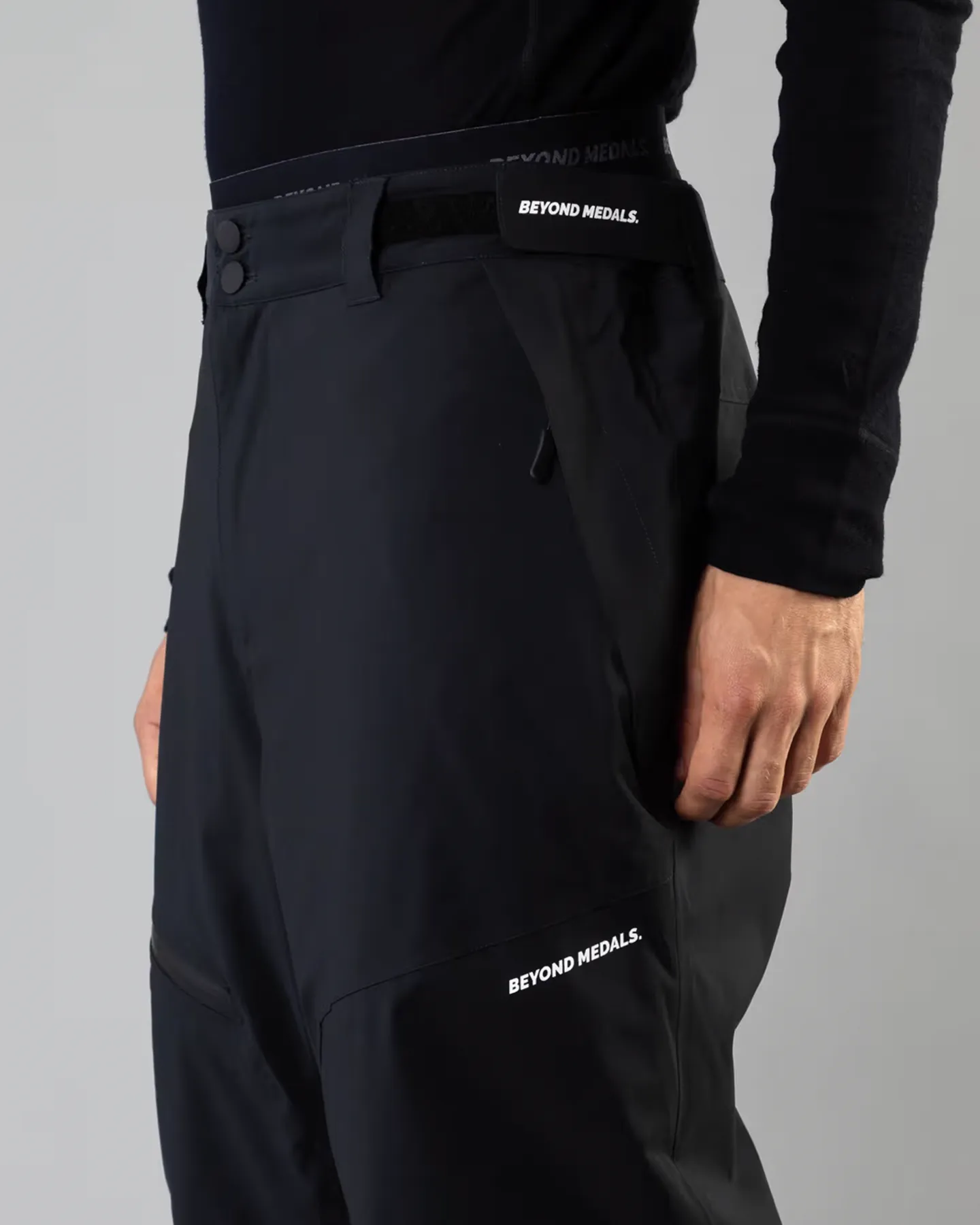 Beyond Medals Zip 2L Snow Pants