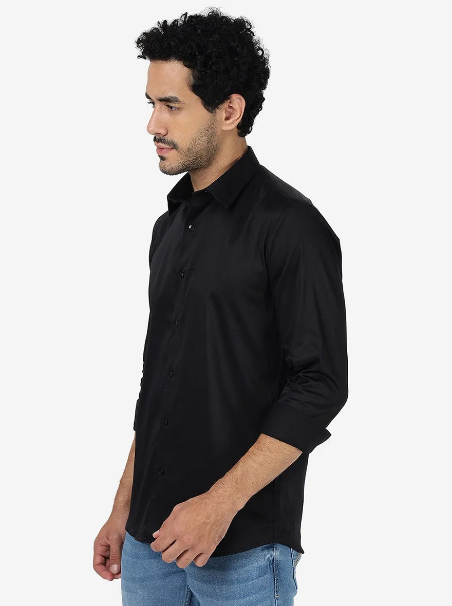 Black Solid Slim Fit Casual Shirt | JadeBlue