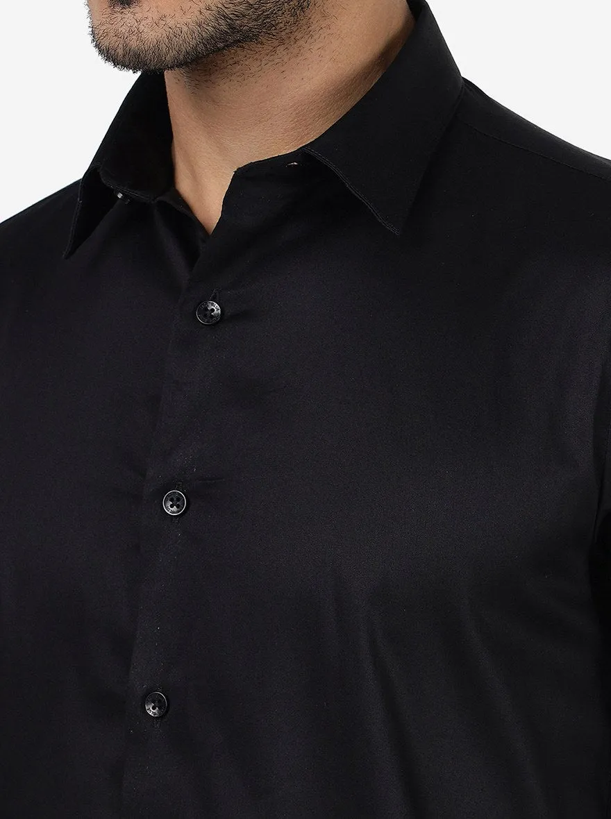 Black Solid Slim Fit Casual Shirt | JadeBlue