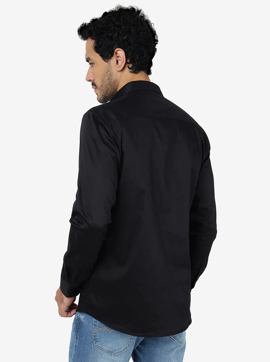 Black Solid Slim Fit Casual Shirt | JadeBlue