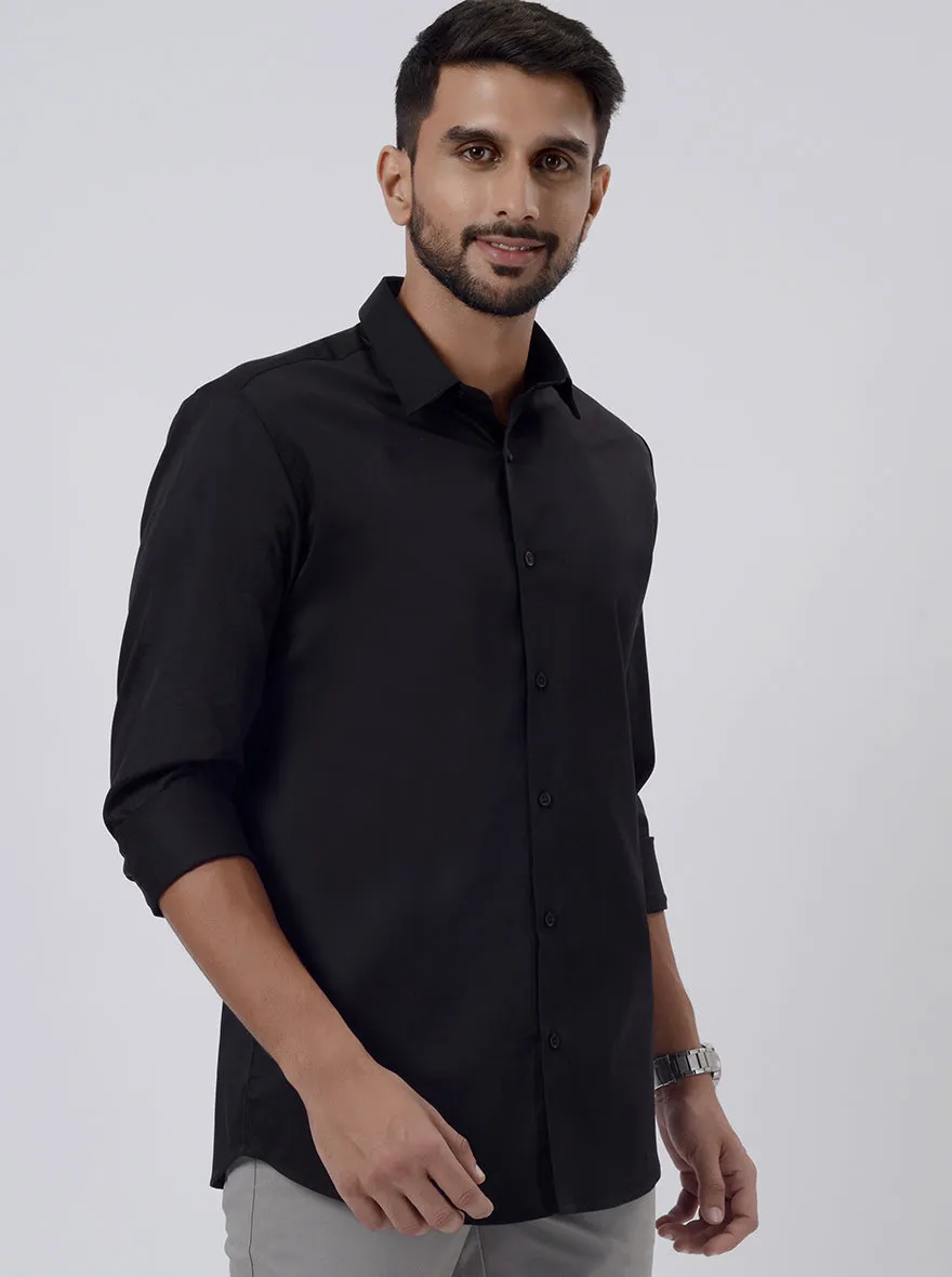 Black Solid Slim Fit Casual Shirt | JadeBlue