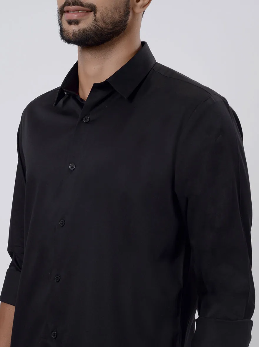 Black Solid Slim Fit Casual Shirt | JadeBlue