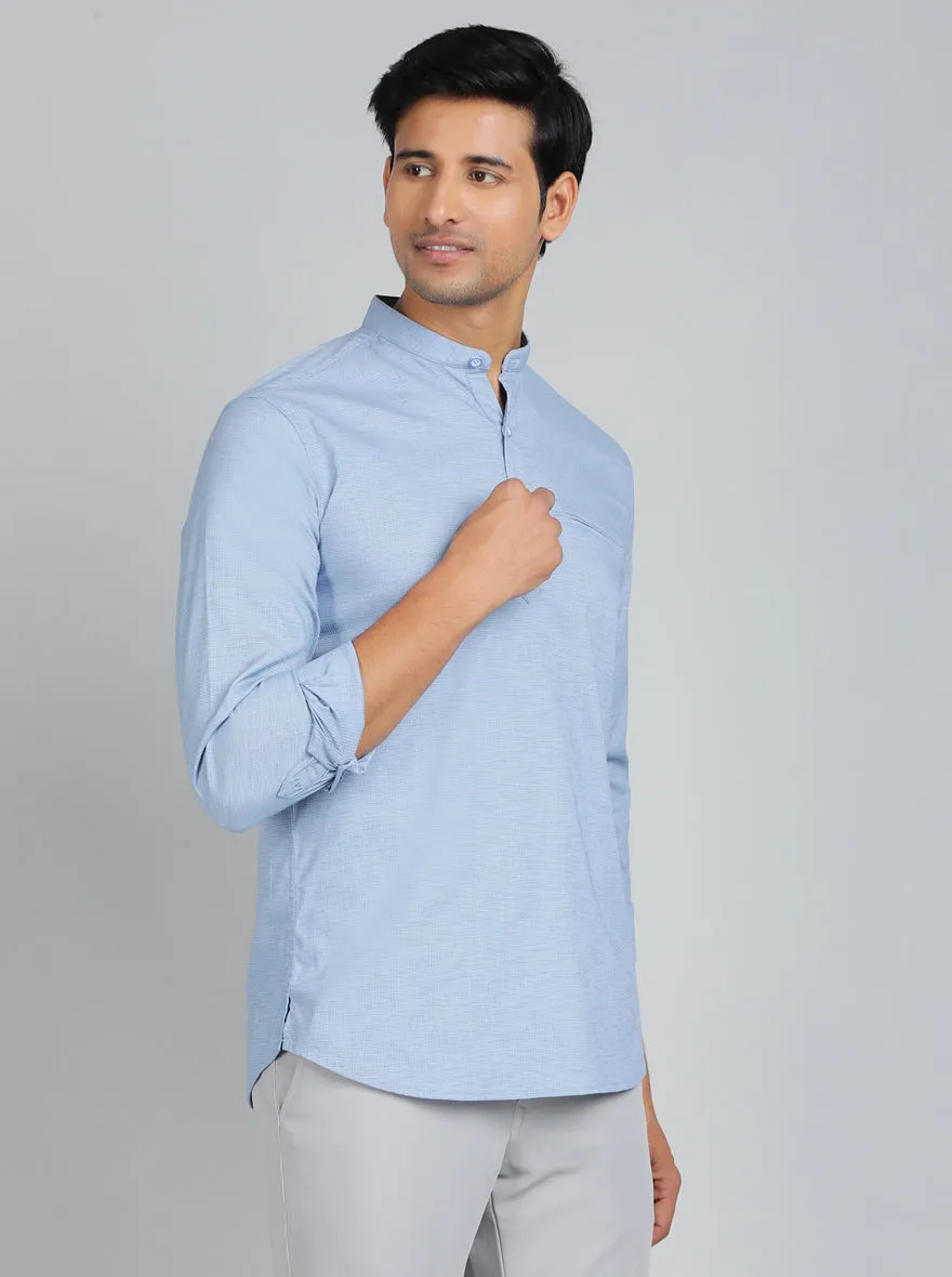 Blue Solid Slim Fit Casual Shirt | JadeBlue