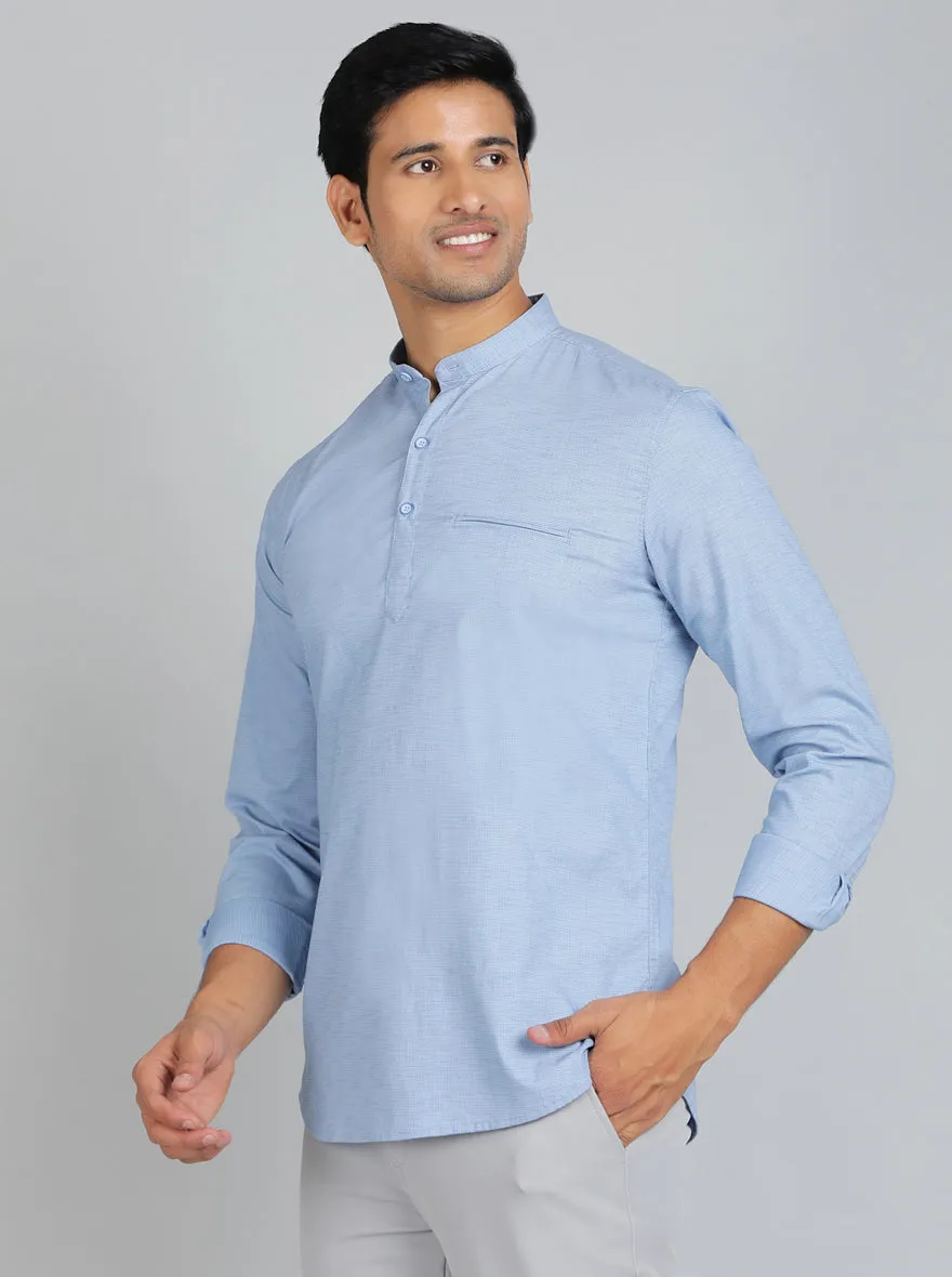 Blue Solid Slim Fit Casual Shirt | JadeBlue