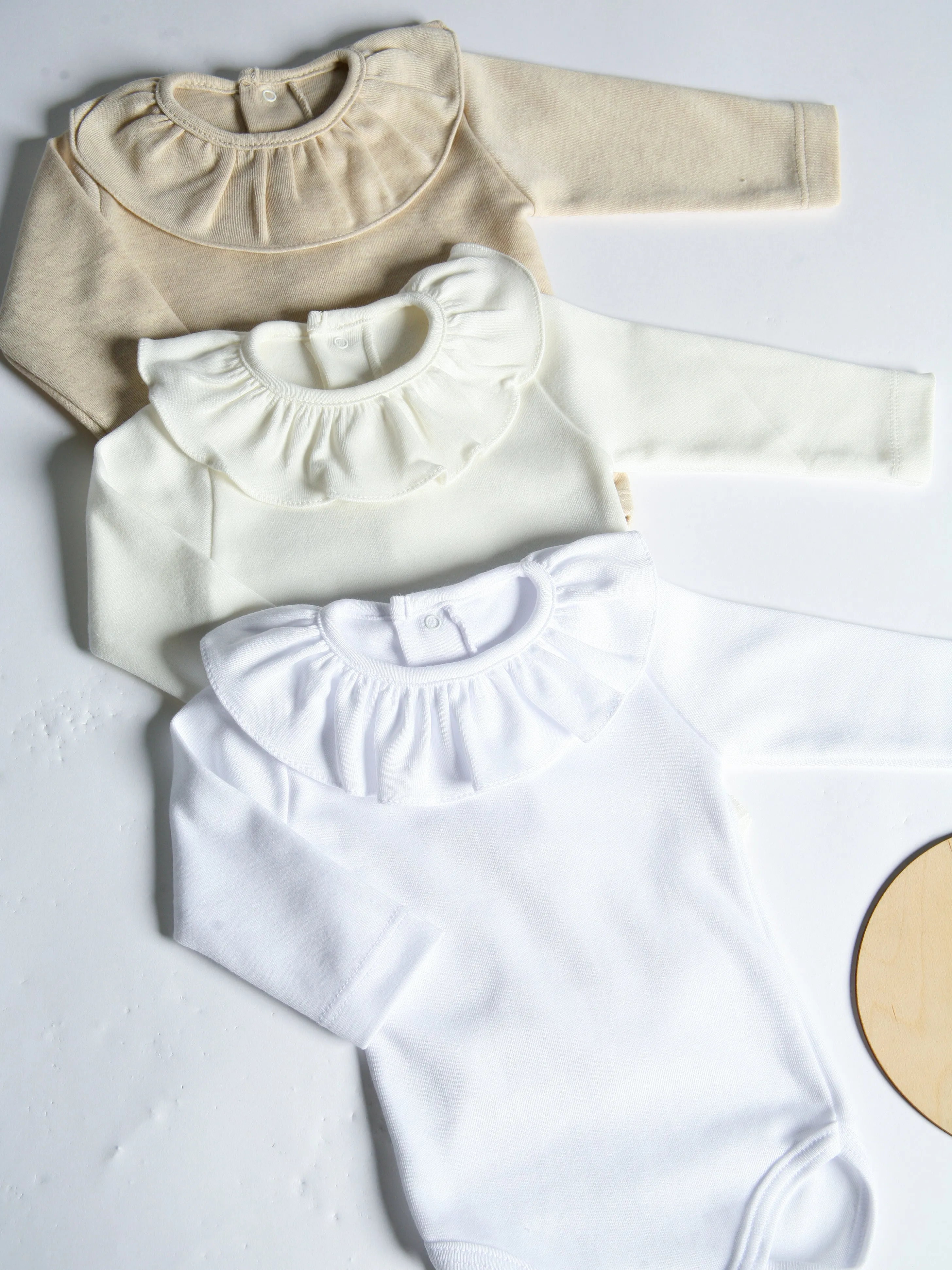 Calamaro Beige Frill Collar Vest