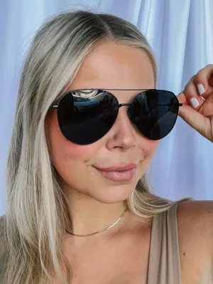 Diff Dash Sunglasses in Matte Black & Grey