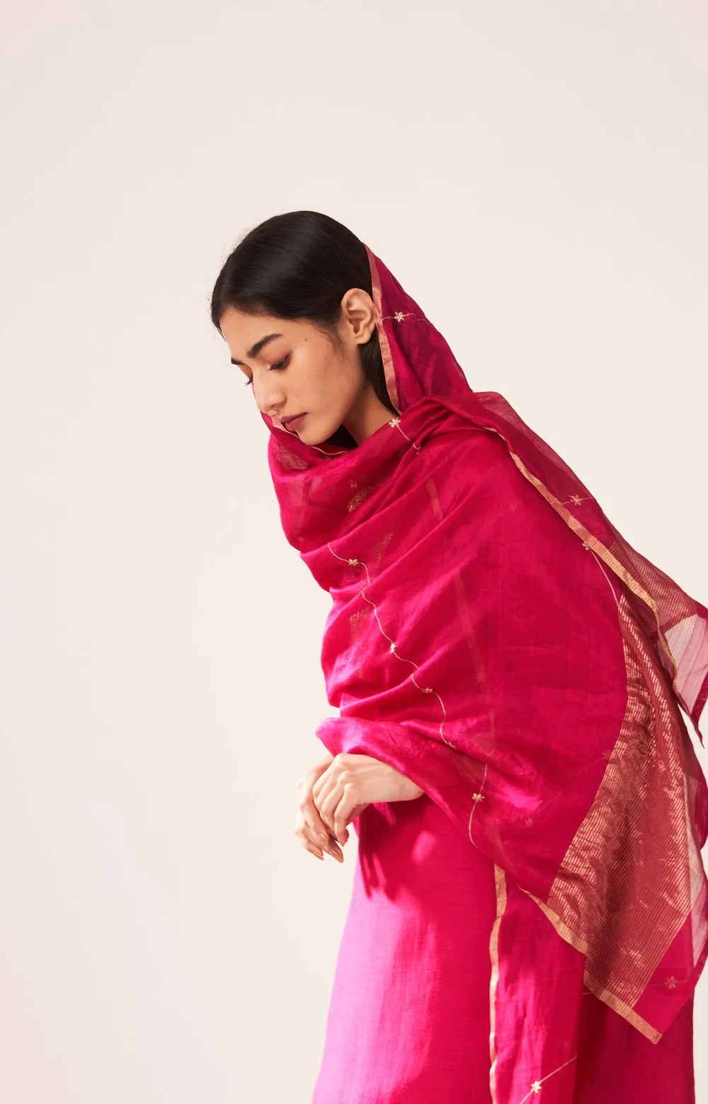 Dot   I   Kurta-Pants-And-Dupatta-2