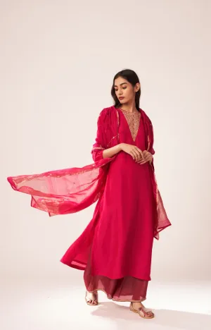 Dot   I   Kurta-Pants-And-Dupatta-2