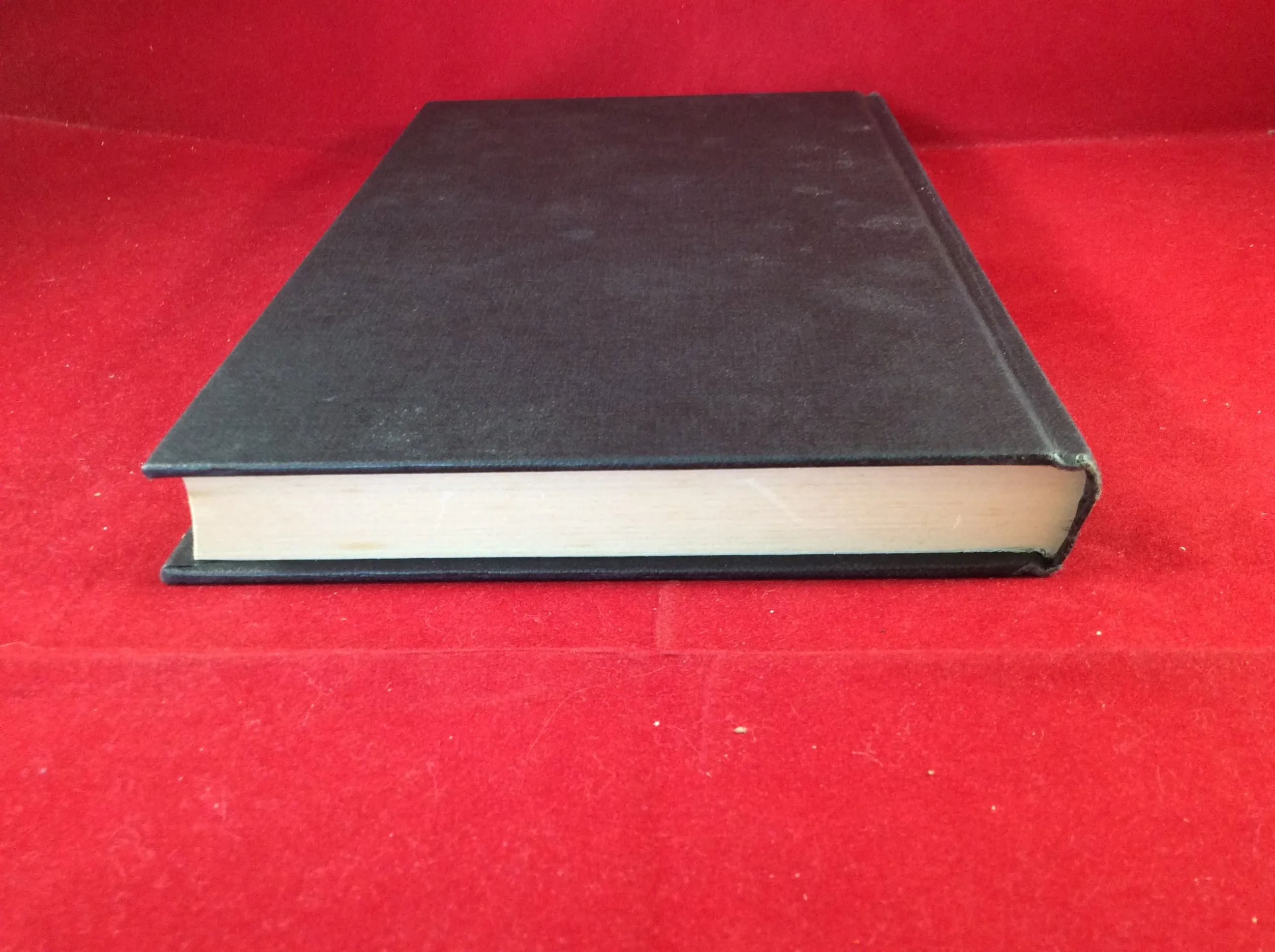 Edgar Wallace - The Death Room, William Kimber, 1986, First Edition, Signed and Inscribed.