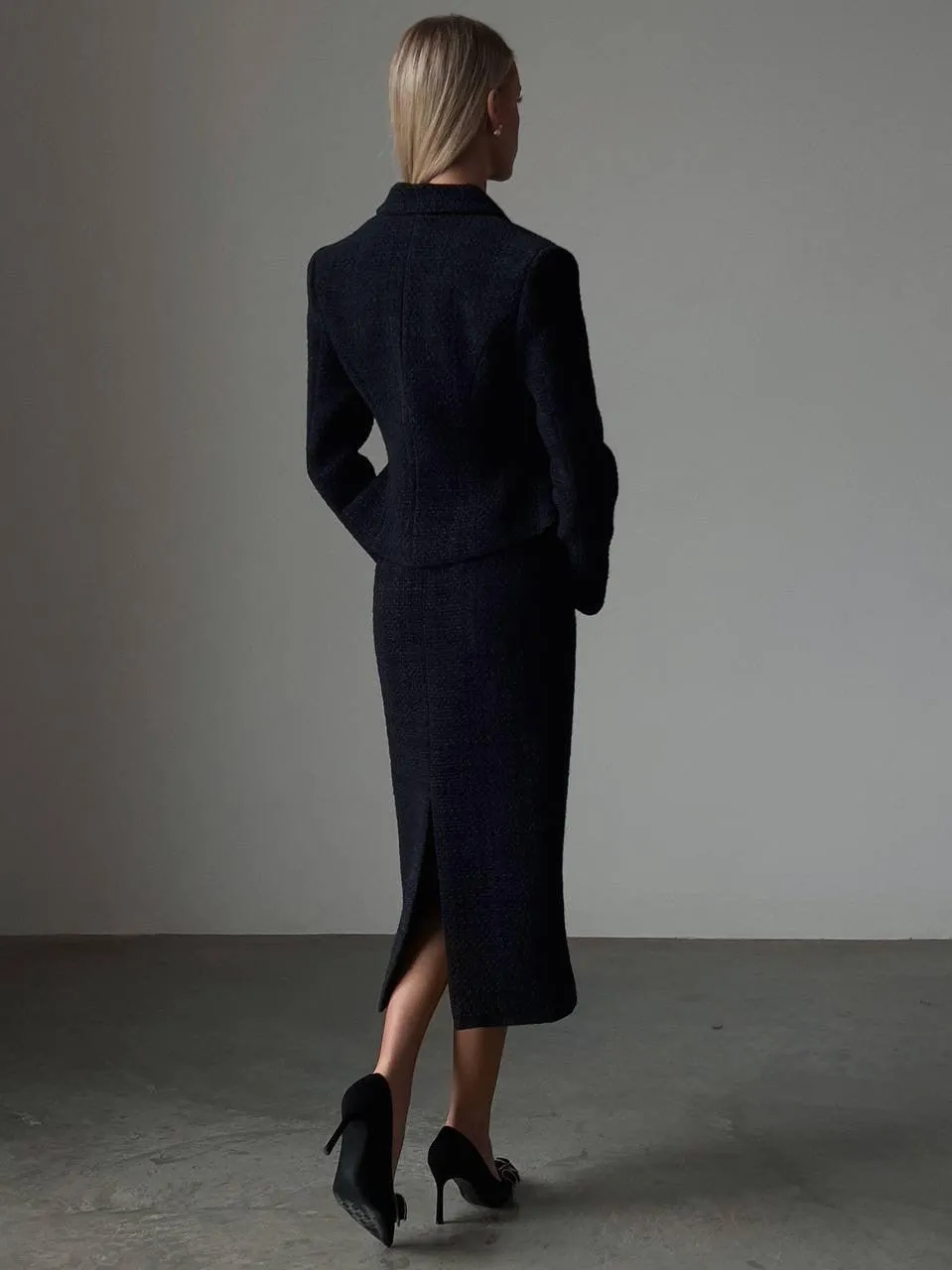 Elegant Dark Blue Suit