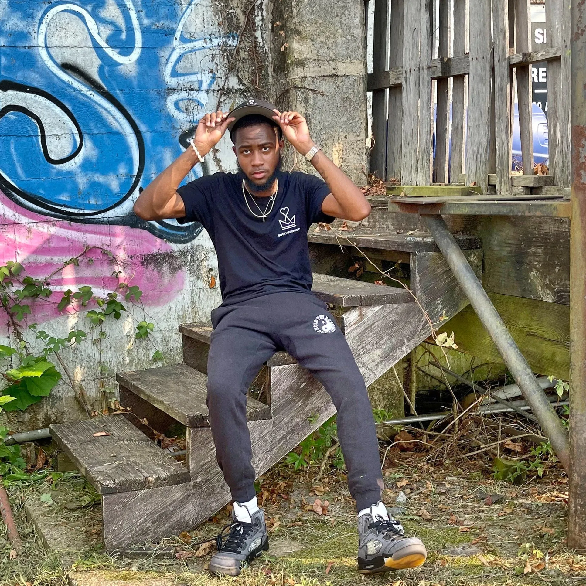 Essential Logo Tee