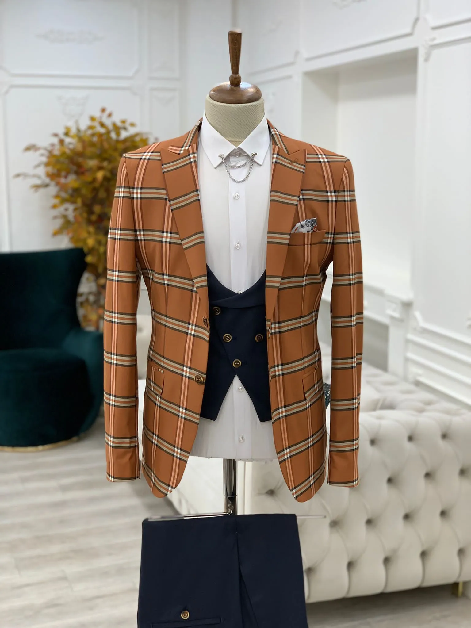 Florian Cinnamon Brown Slim Fit Peak Lapel Plaid Suit for Modern Men