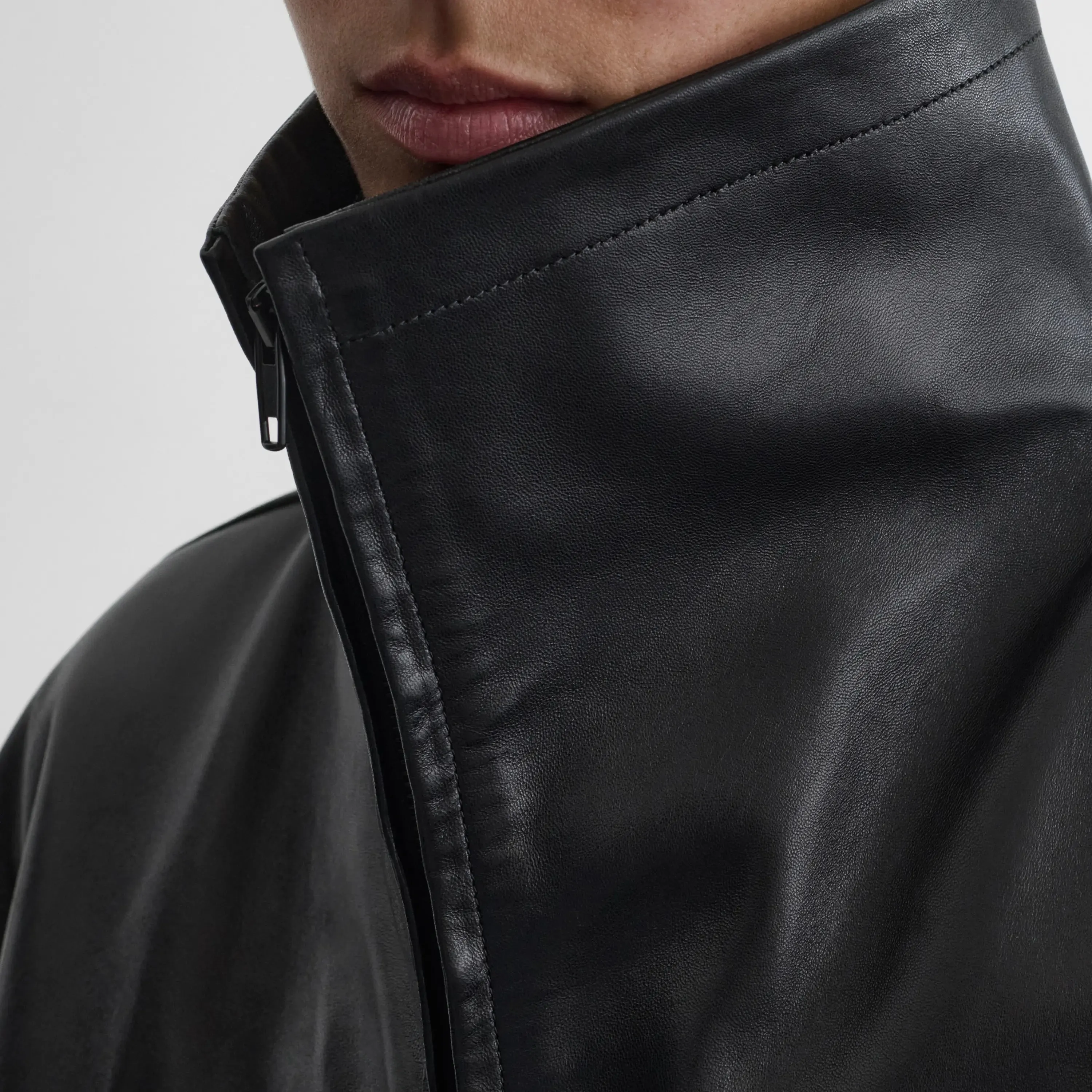 FUNNEL JACKET | black leather