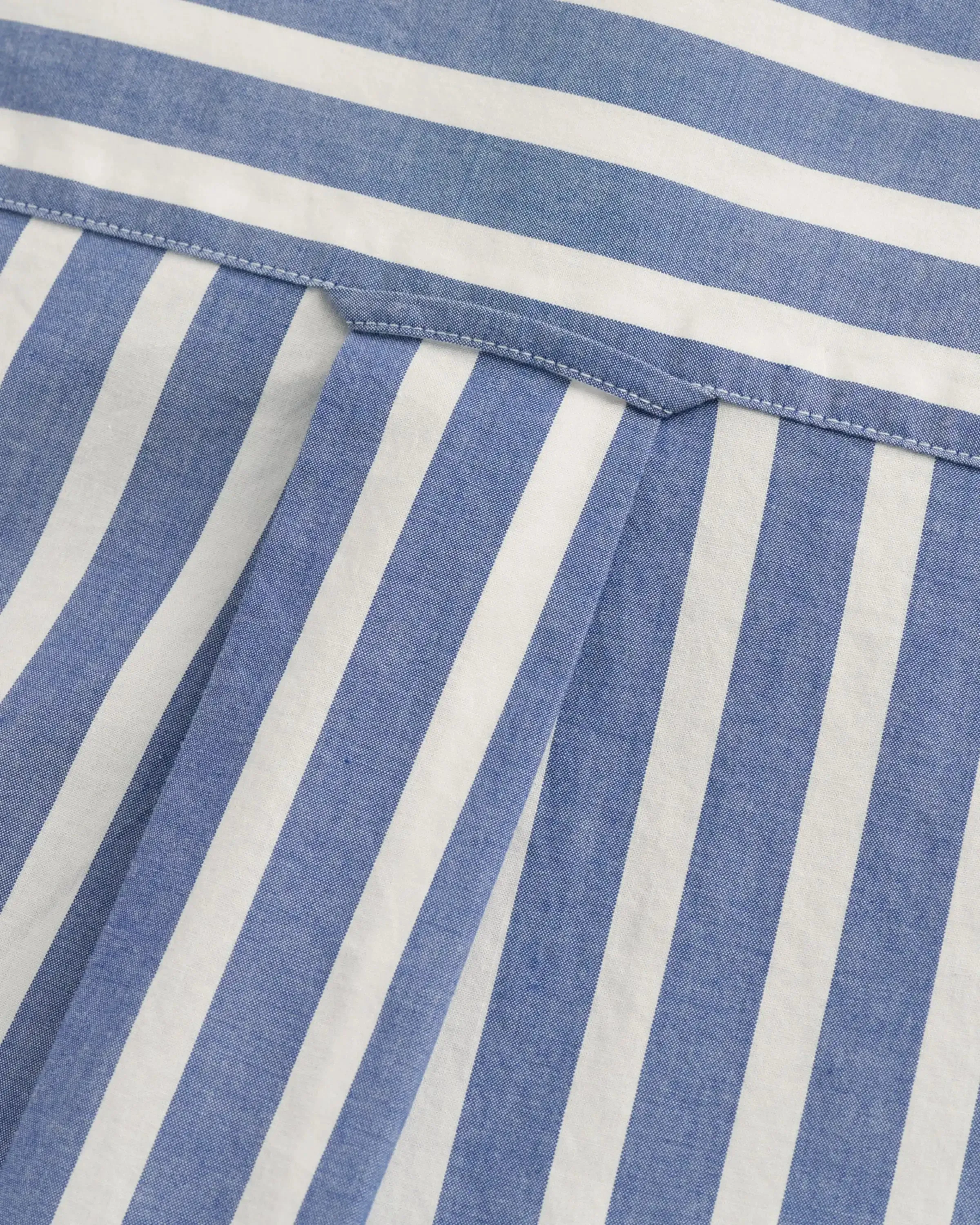 GANT Men's Regular Fit Wide Striped Poplin Shirt College Blue