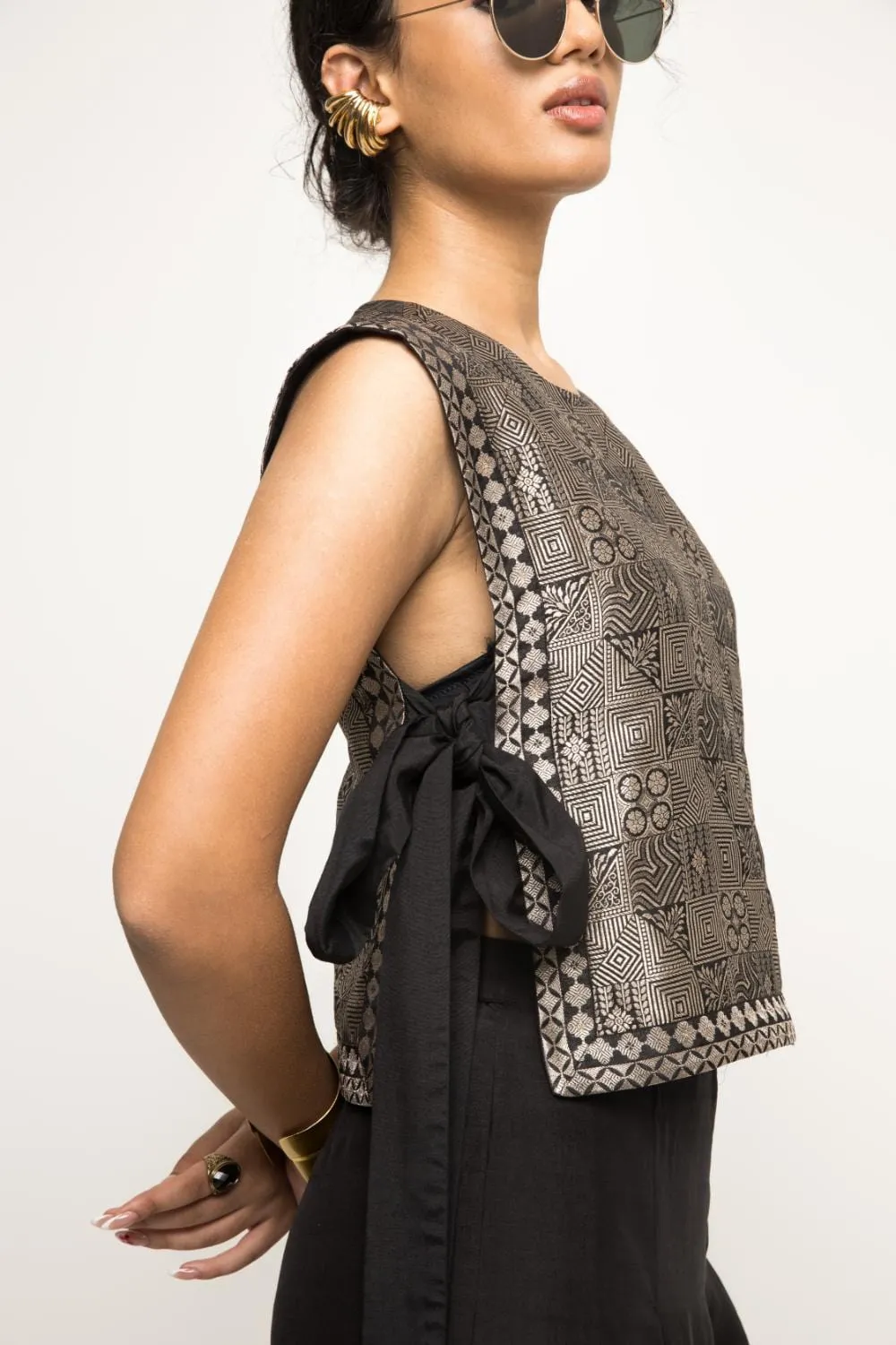 Joli- Metallic Brocade Bib With Pant Set