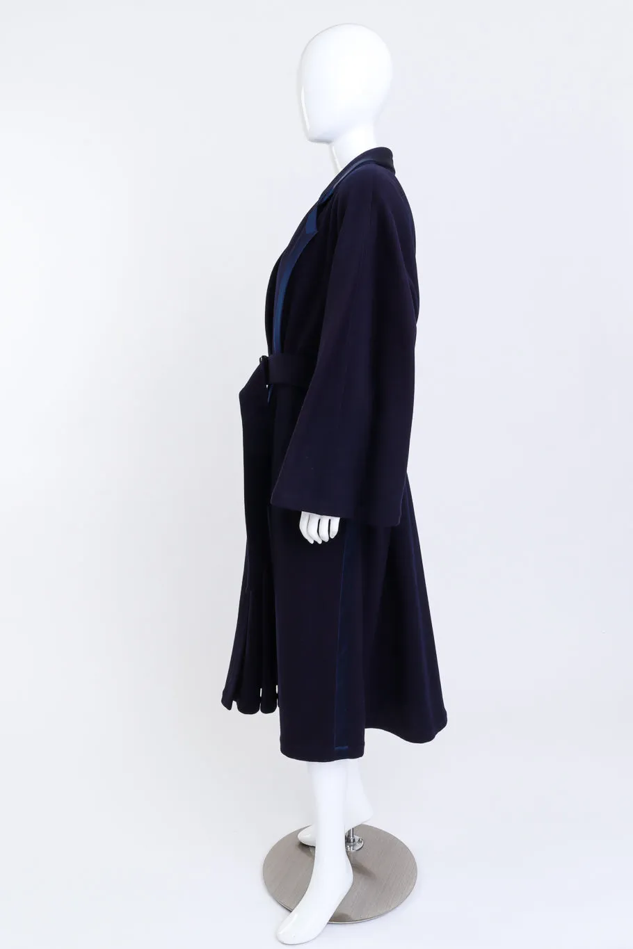 Lapel Swing Coat