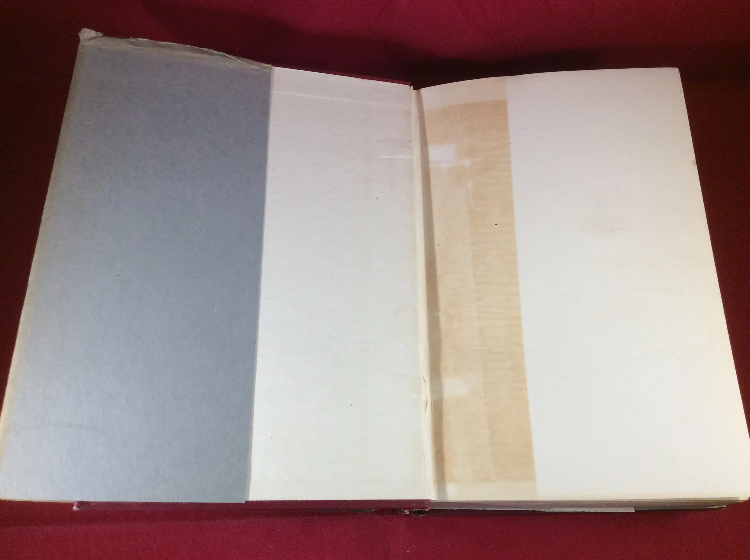 Lewis Spence, The Problem of Atlantis, Rider & Co., 1924.