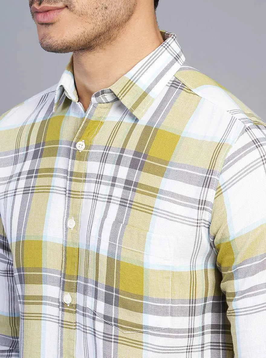 Light Green Checked Slim Fit Casual Shirt | JadeBlue