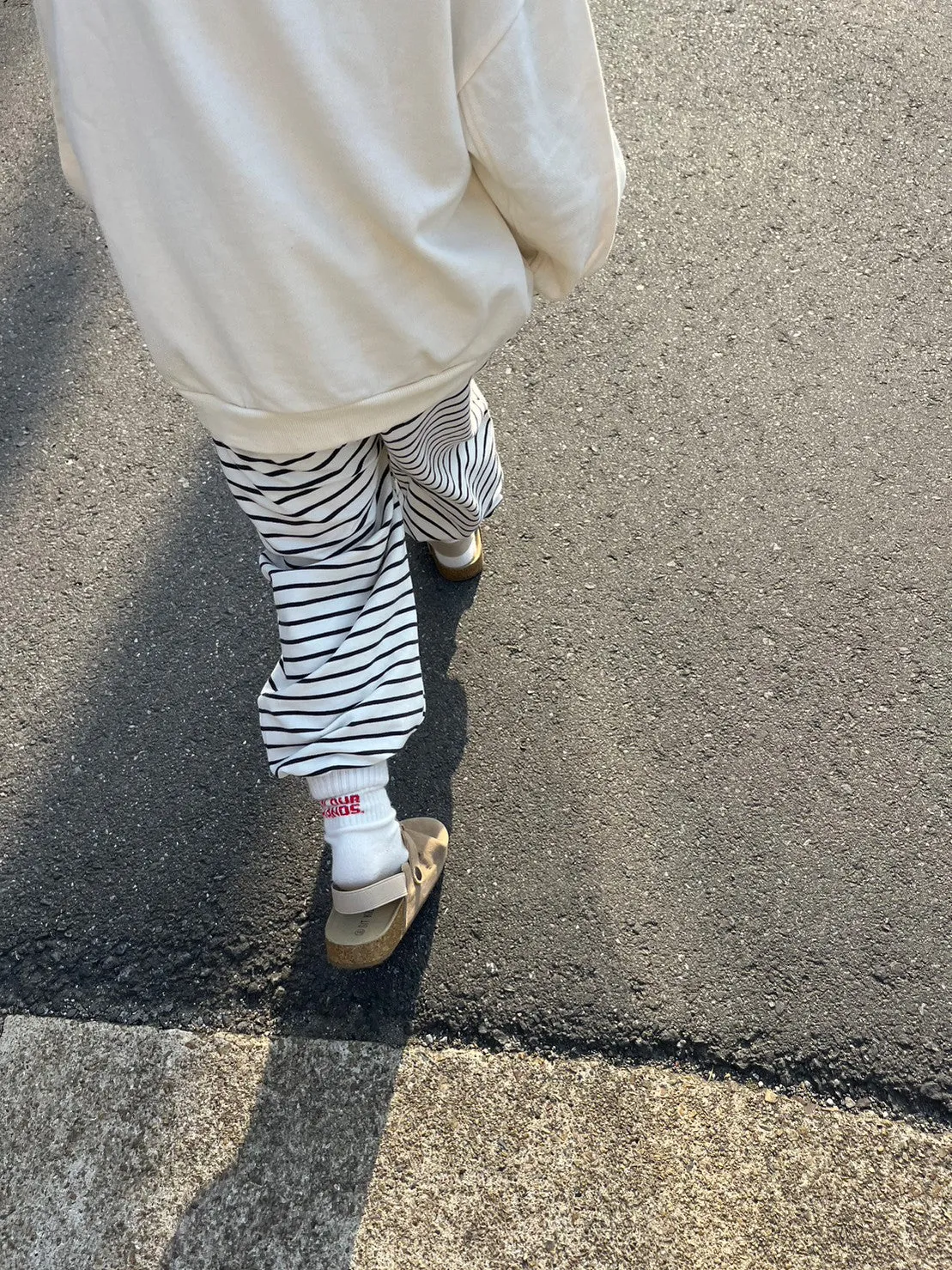 light jogger pants