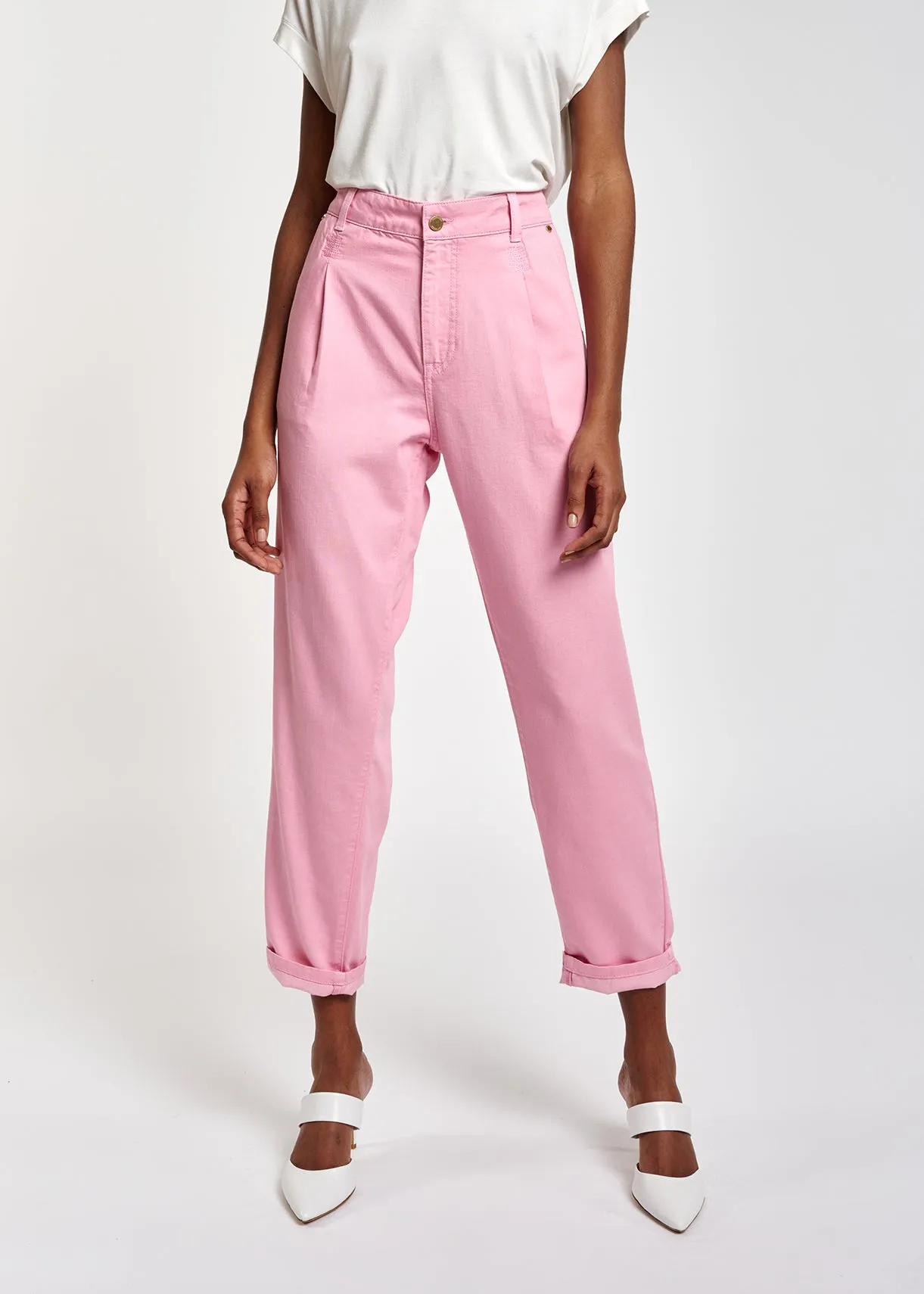 Light pink loose-fit denim pants
