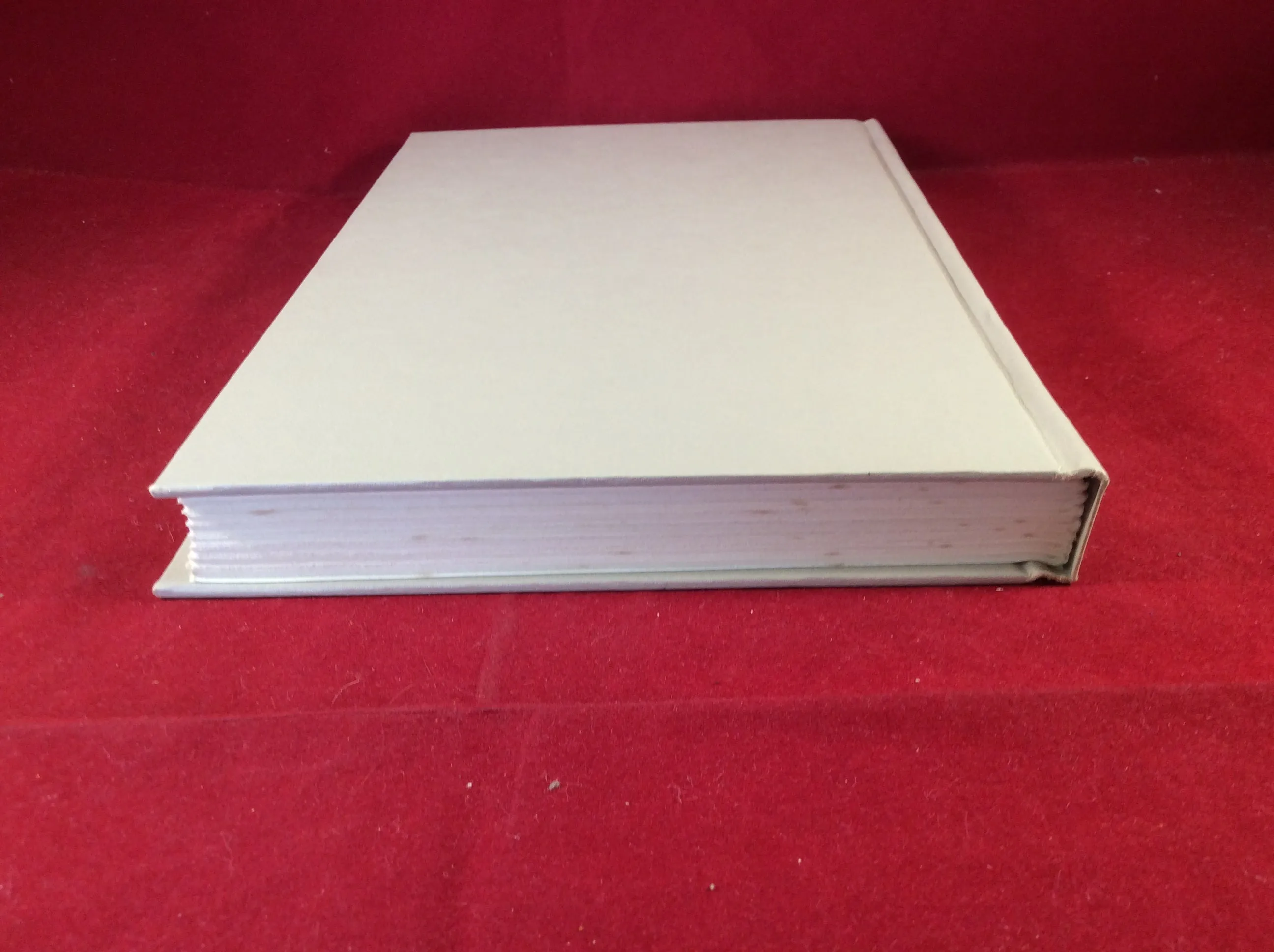Manly Wade Wellman - The Valley So Low: Southern Mountain Stories, Doubleday, 1987, First Edition.
