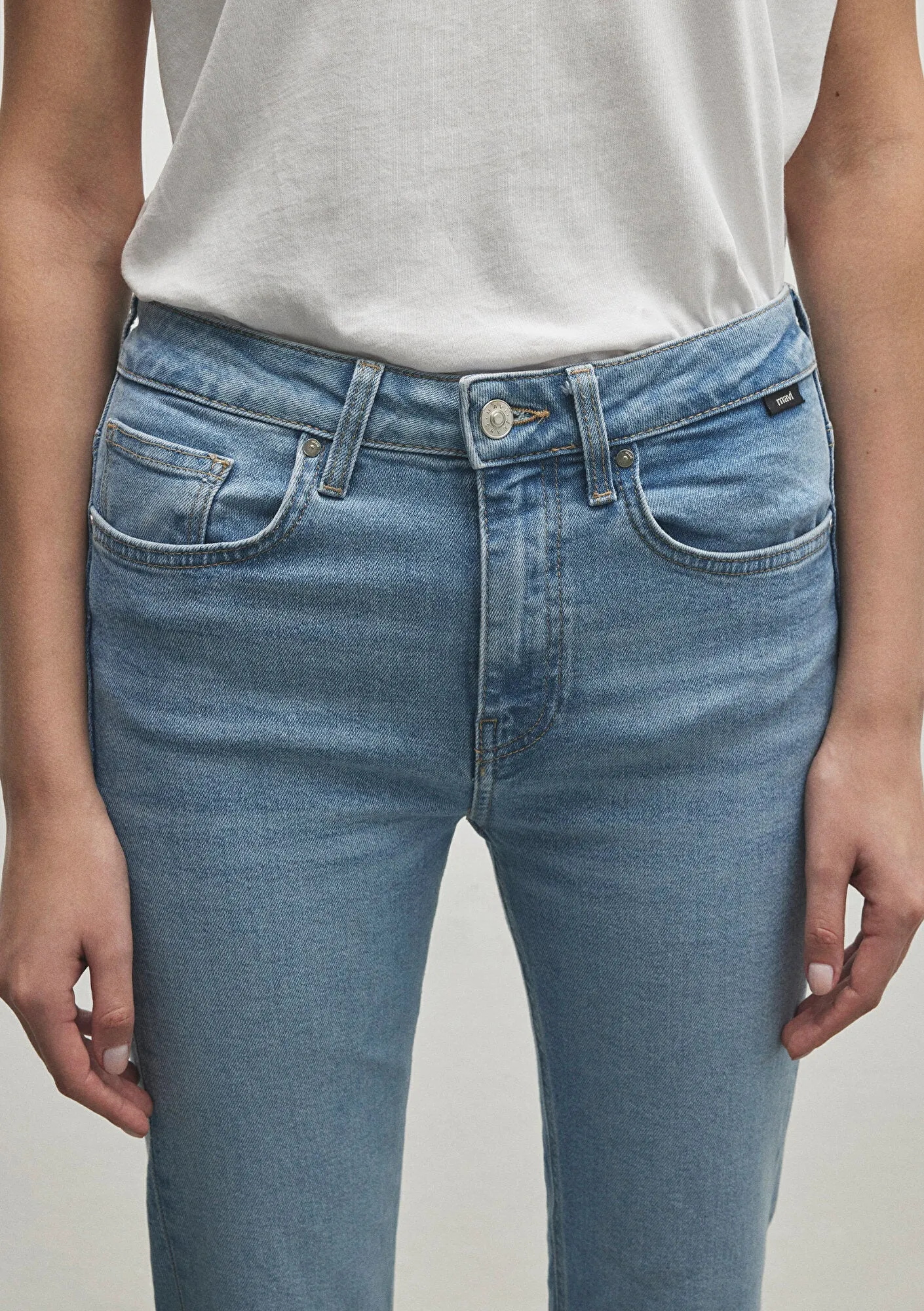 Maria Light Used Denim Jean Pants