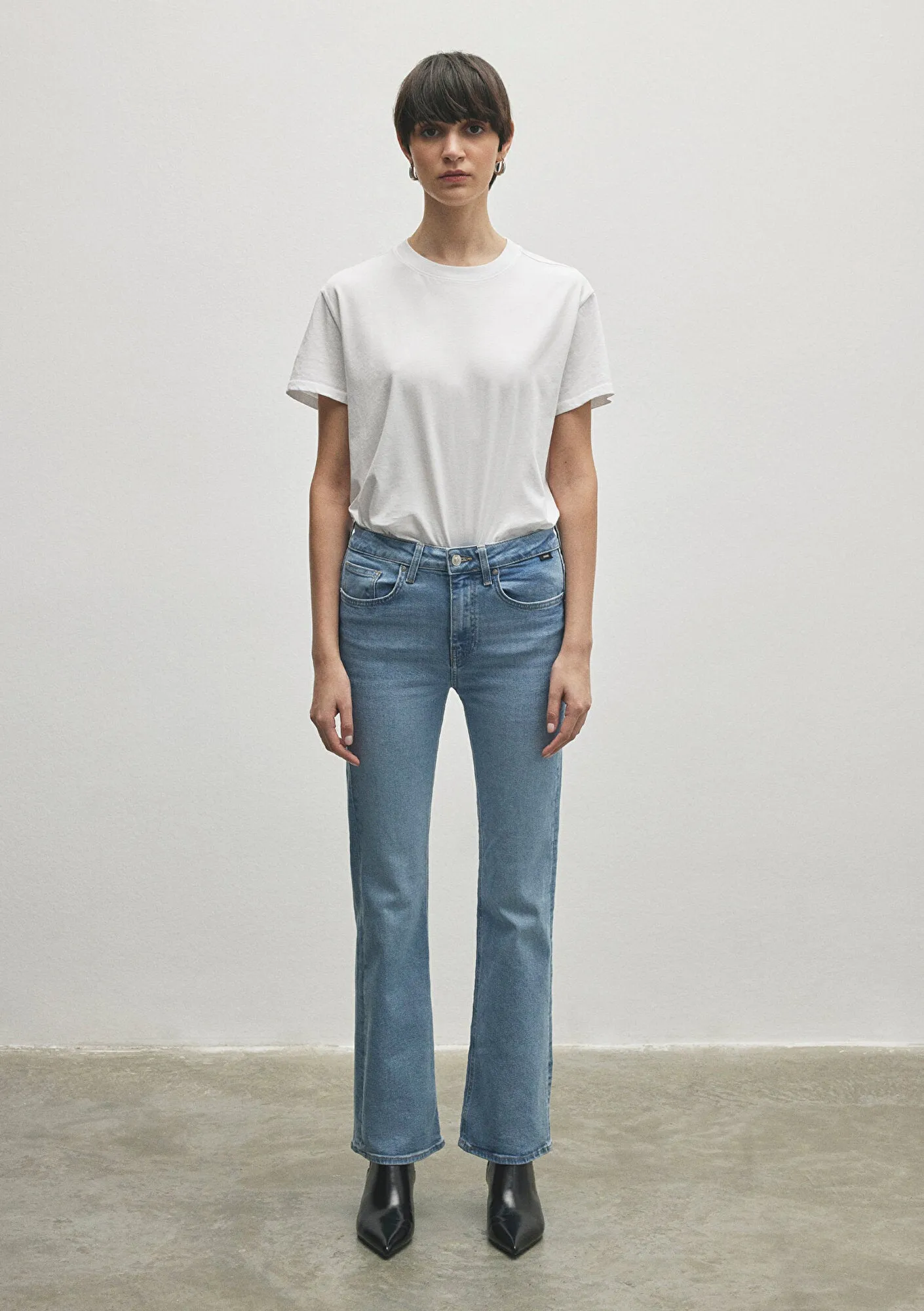 Maria Light Used Denim Jean Pants