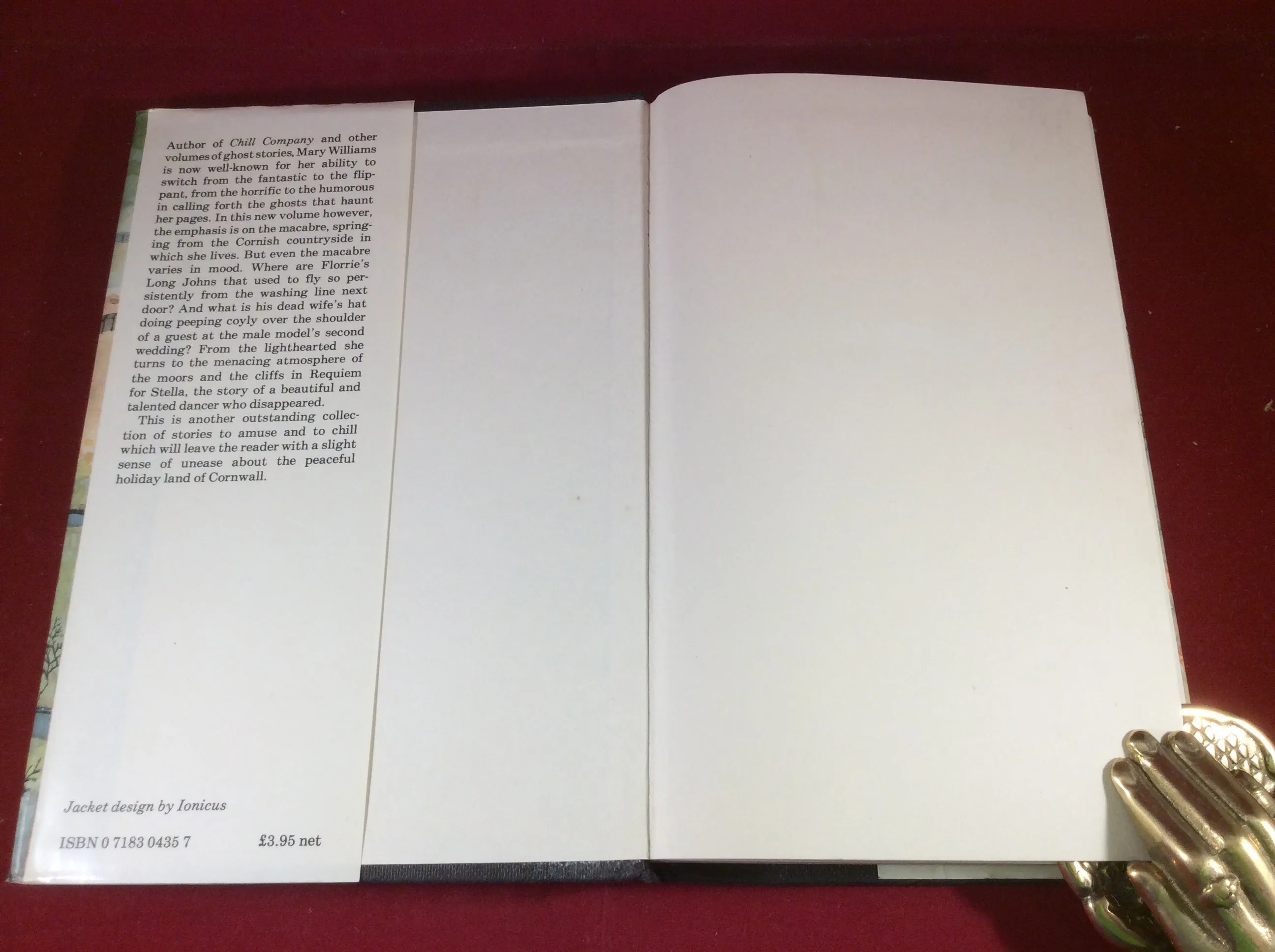 Mary Williams, Where No Birds Sing: Stories of the Macabre, William Kimber, 1978, First Edition