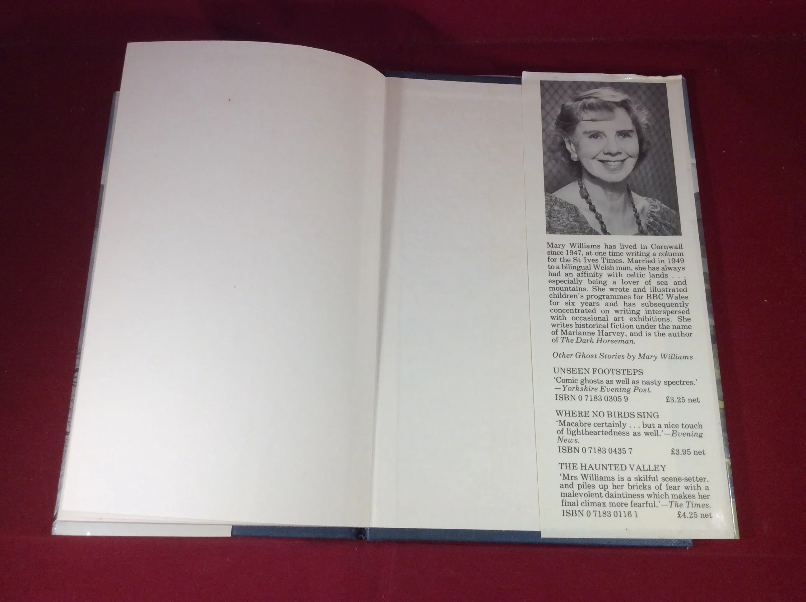 Mary Williams, Whisper in the Night, William Kimber, 1979, First Edition.
