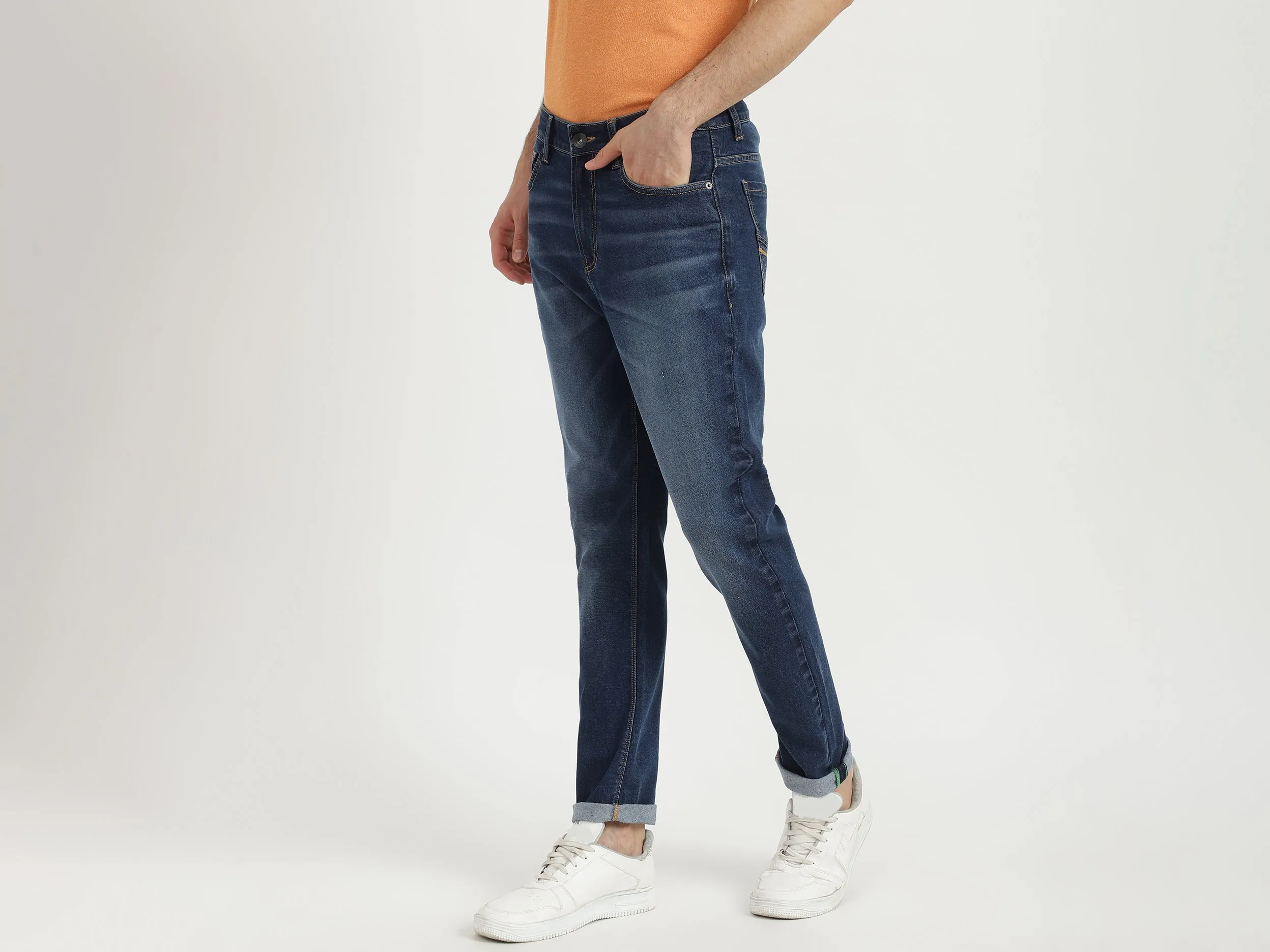 Mens Carrot Fit Solid Jeans