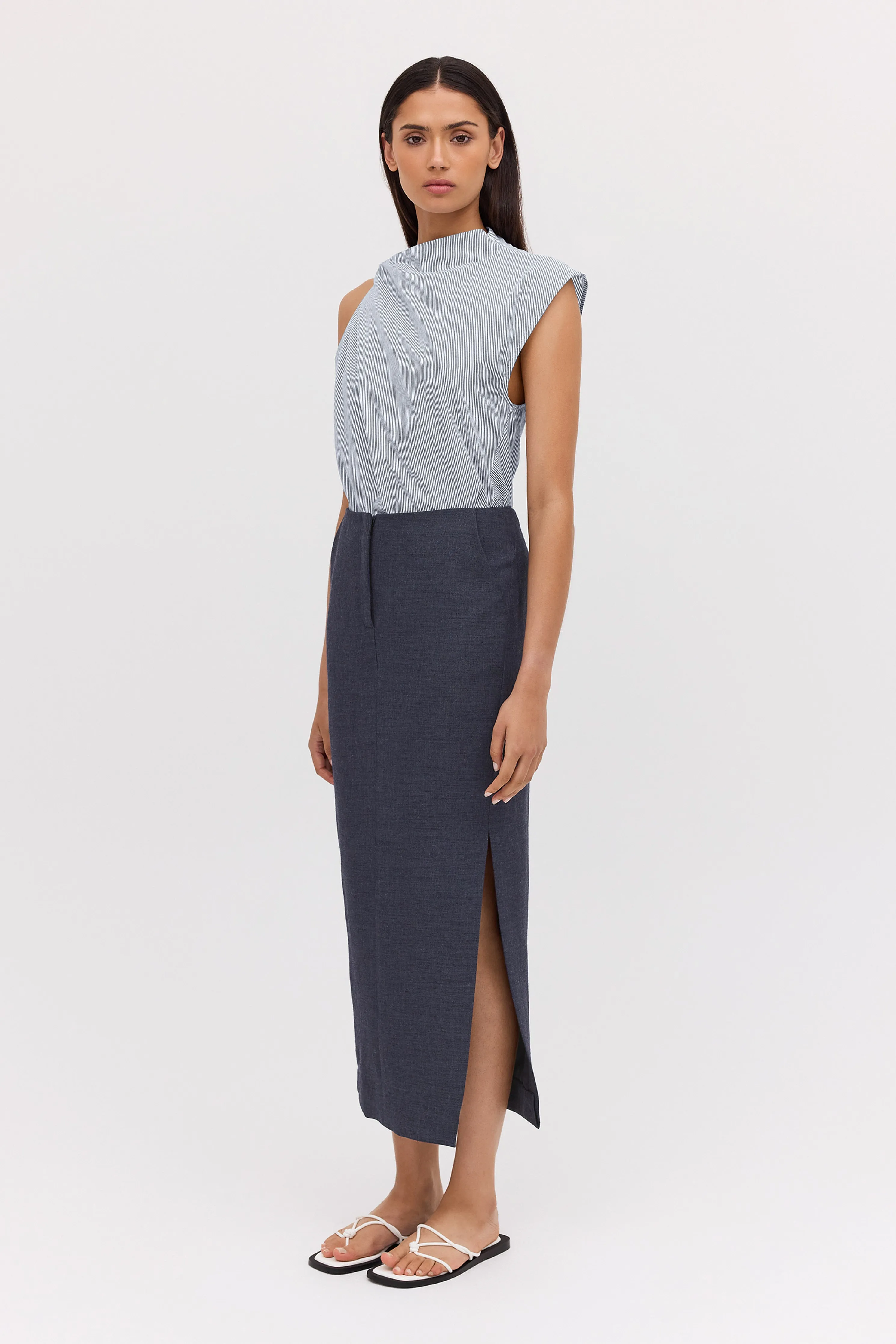 NAVY LINEN UNITY SKIRT