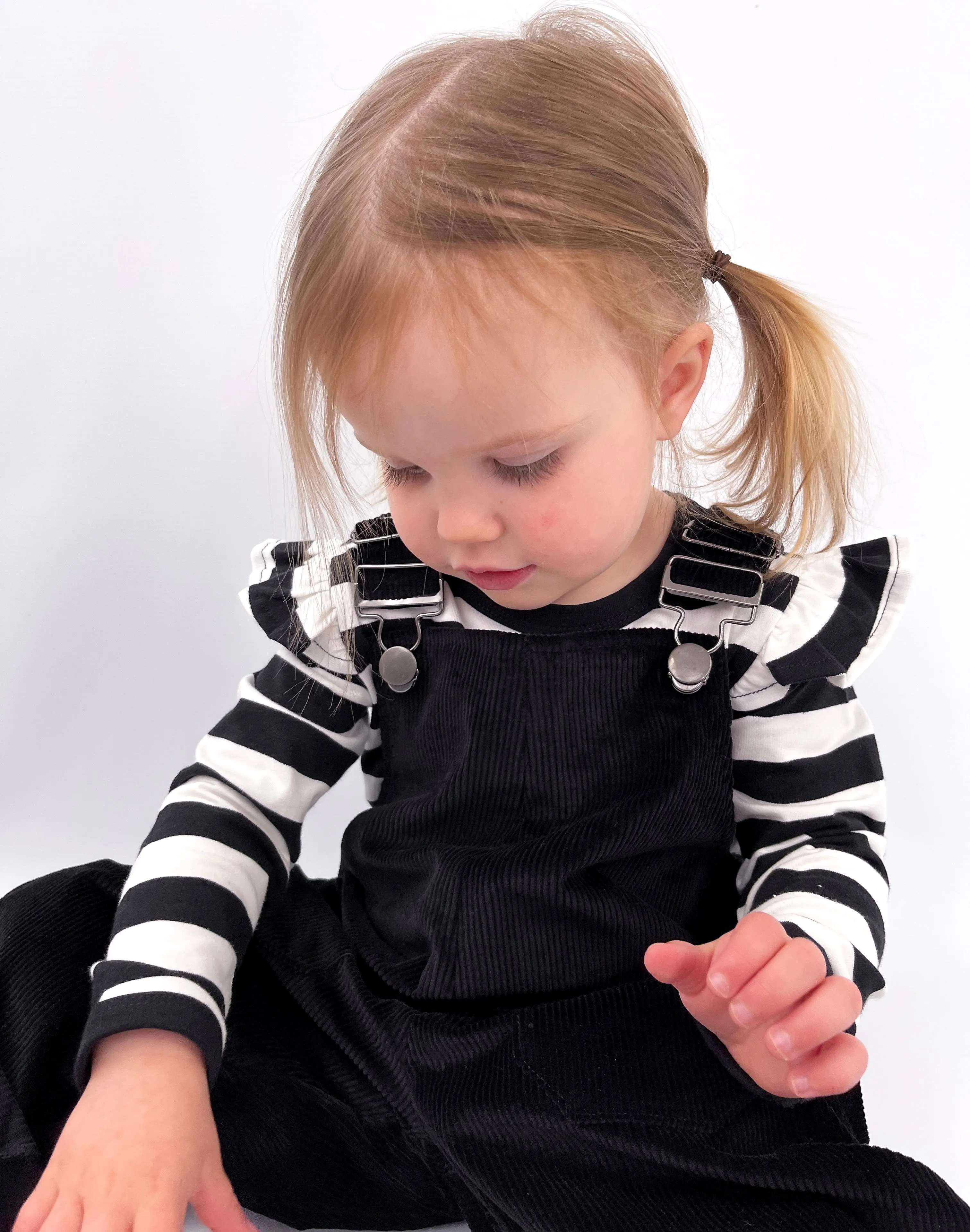 NOT SO BASIC FRILL SLEEVE BLACK & WHITE STRIPE TEE