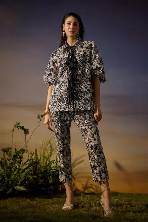 Oversize Floral Magic Pants