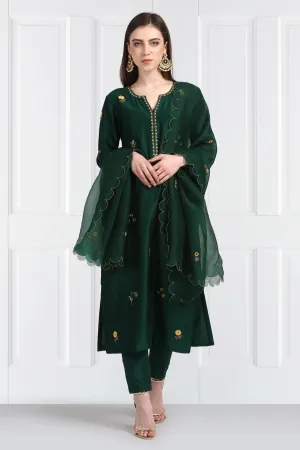 Panna Kaner Floral Resham Buti Kurta With Silk Pants and Organza Silk Scalloped Dupatta