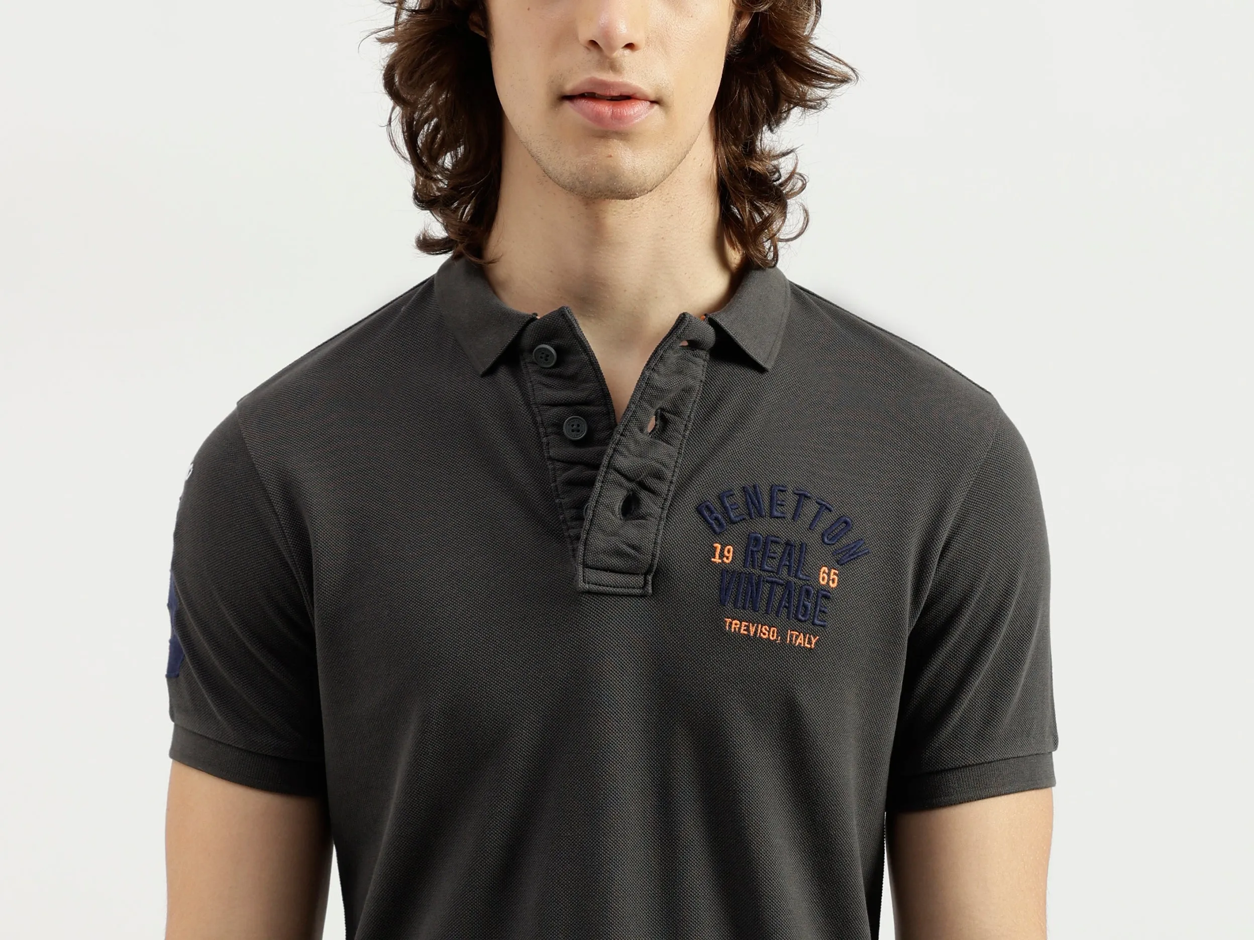 Polo Neck Solid Pattern T-Shirt