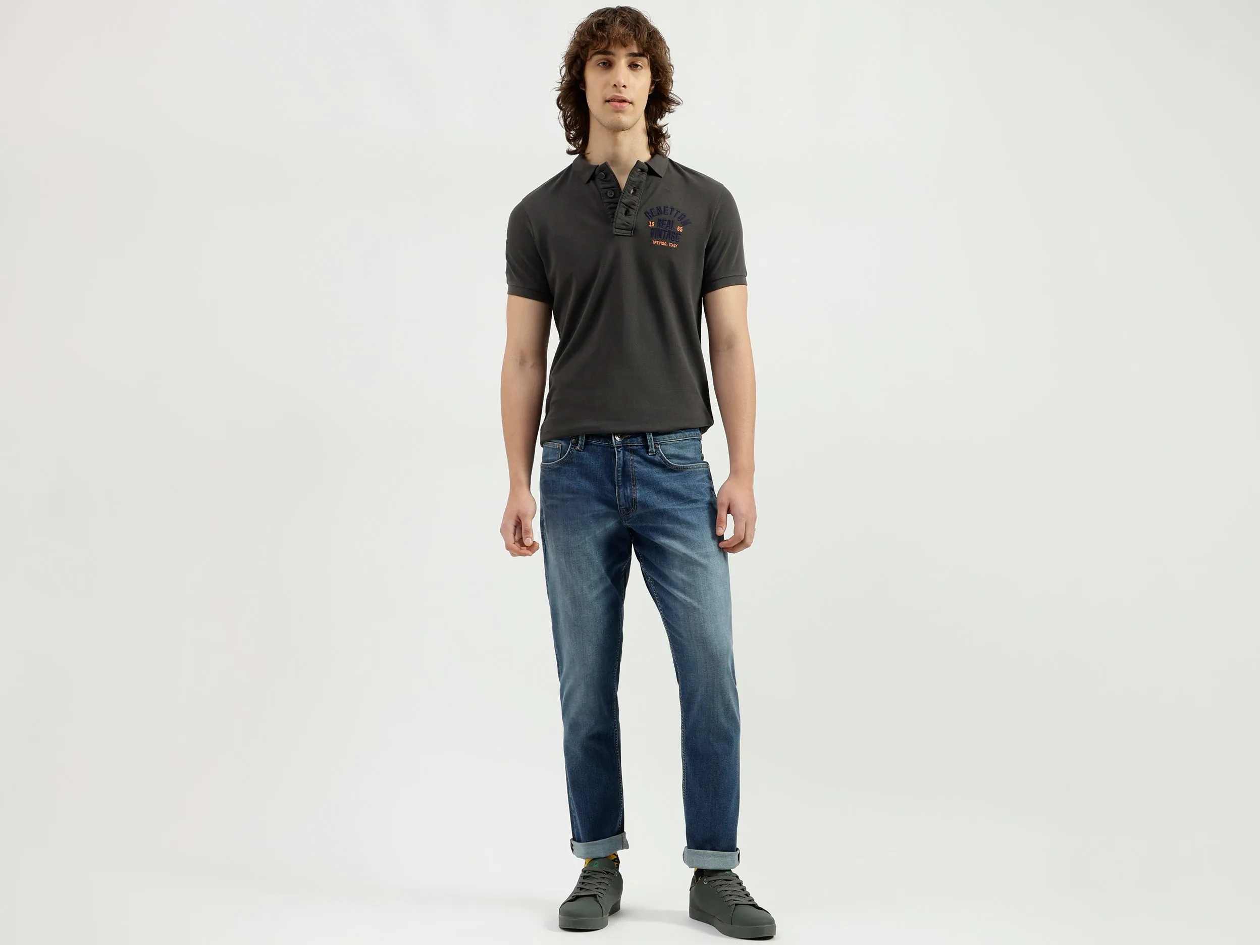 Polo Neck Solid Pattern T-Shirt