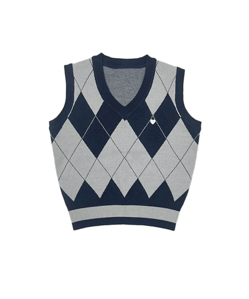 Q.C PLAY: Argyle Check Wool Blend V-neck Vest - Navy