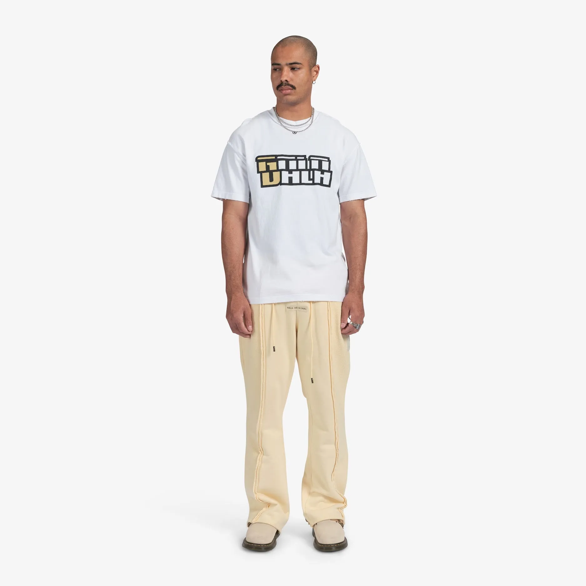 "Darma" Tee (white)
