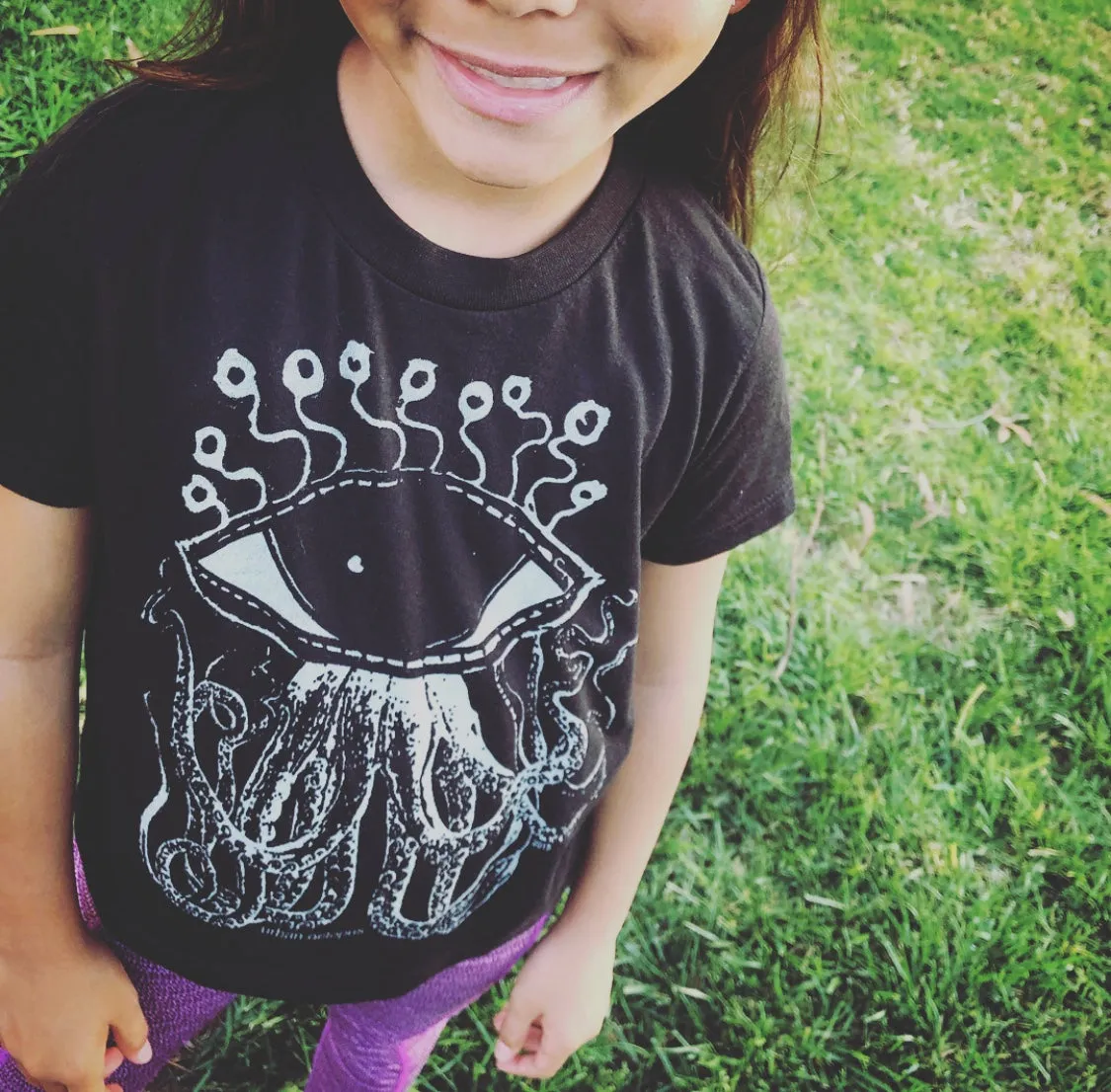 "The Urban Octopus" Kids super soft-Blend Tee