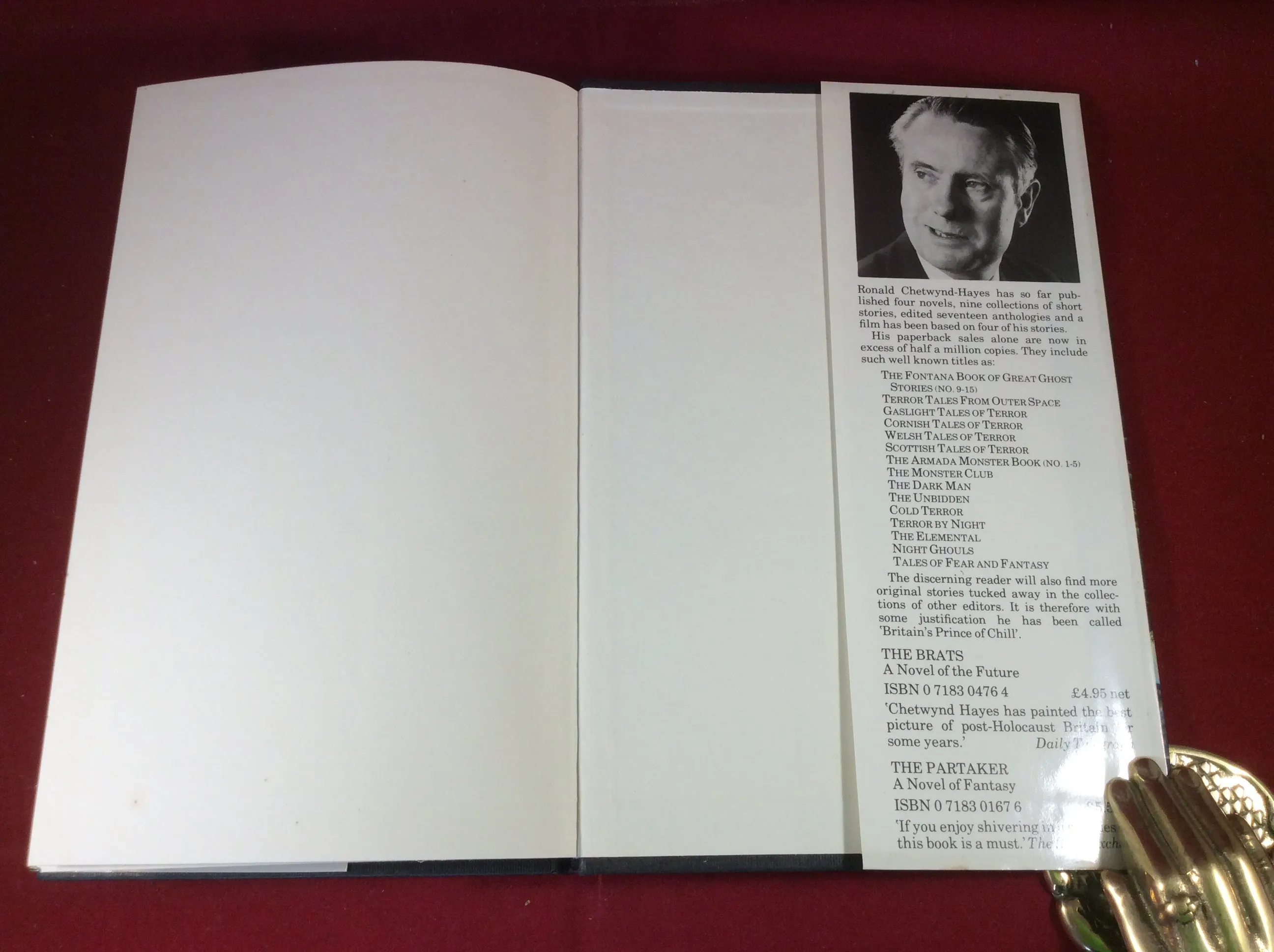 R. Chetwynd- Hayes, The Fantastic World of Kamtellar: A Book of Vampires and Ghouls, William Kimber, 1980, First Edition, Signed.