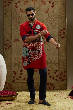 RED MASK PRINT ROLLED UP SLEEVES