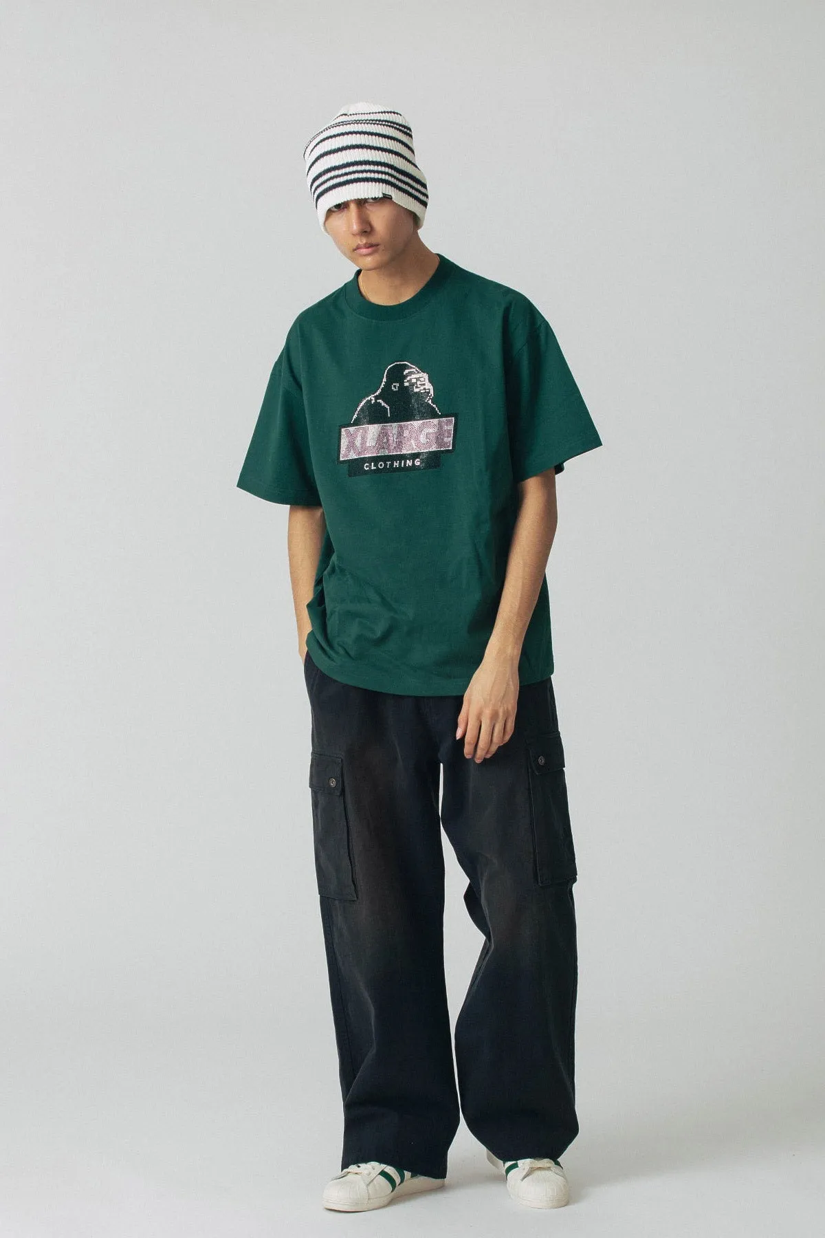 RHINE STONE SLANTED OG TEE - GREEN