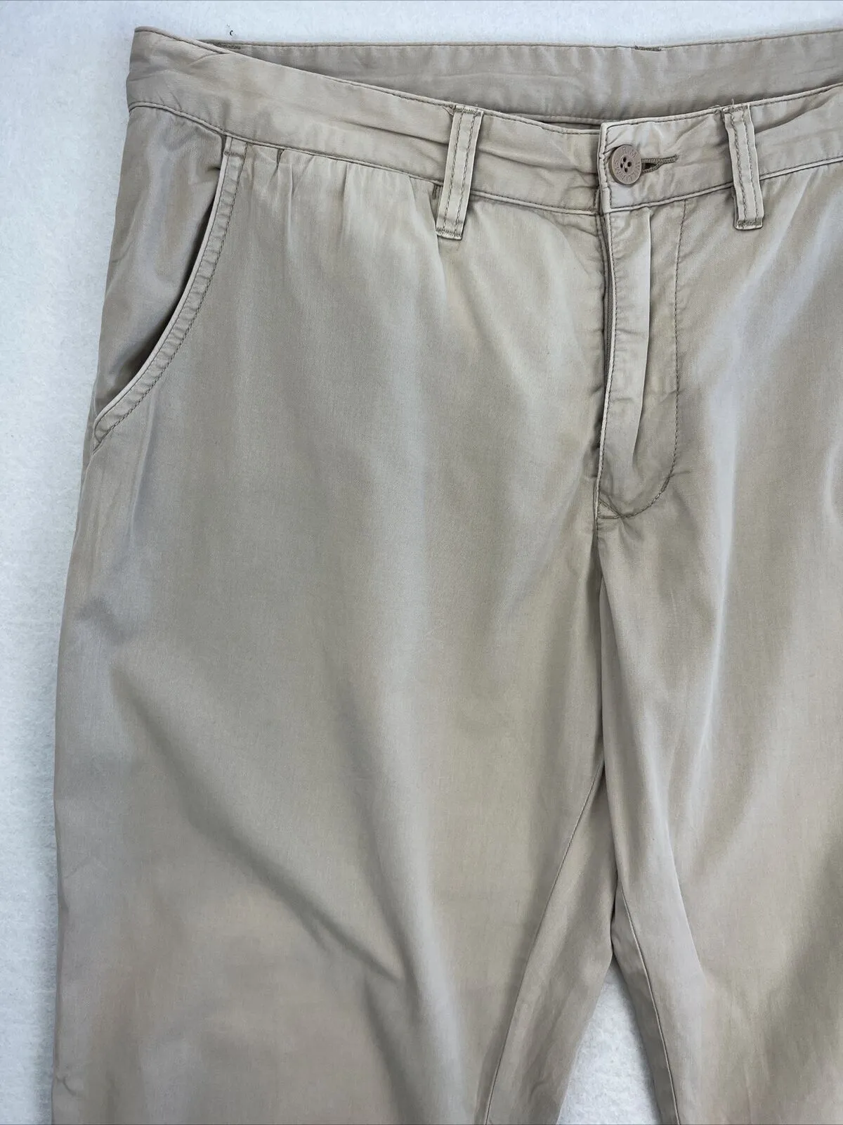 R.M. Williams Beige Light Weight Chinos Size 36R