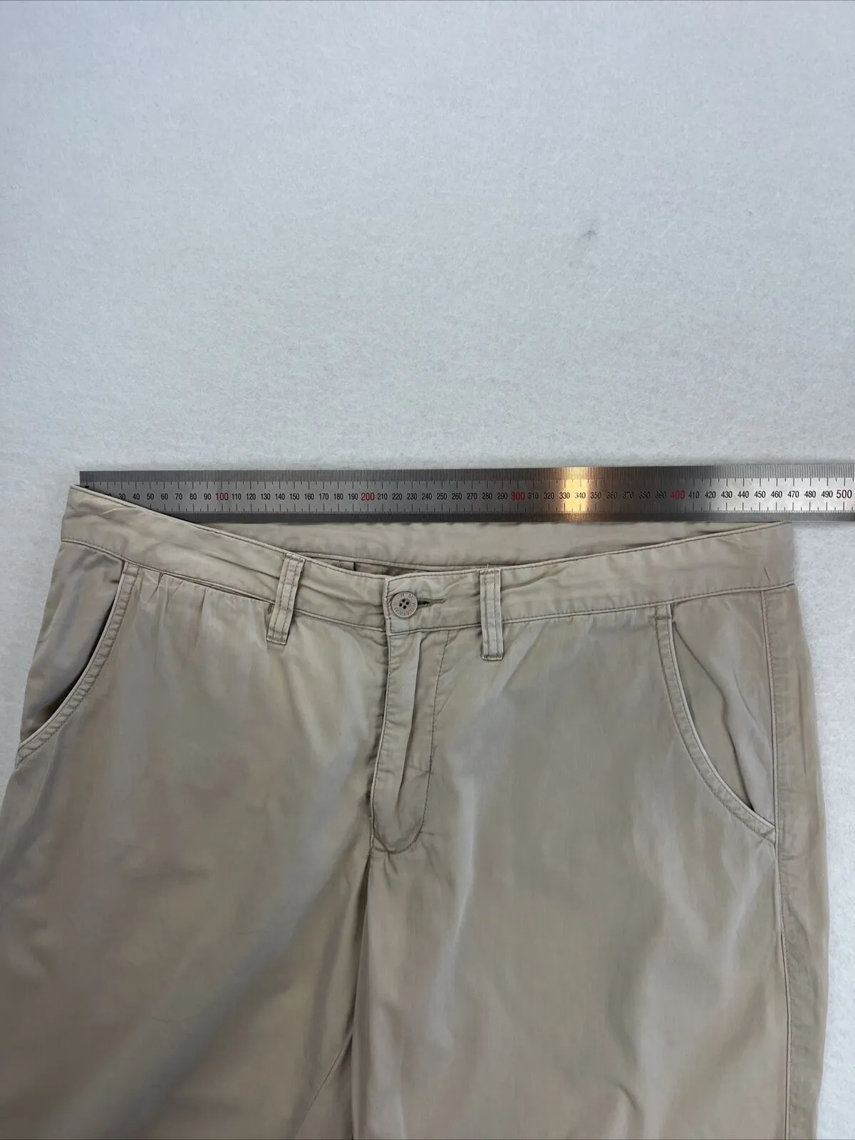 R.M. Williams Beige Light Weight Chinos Size 36R